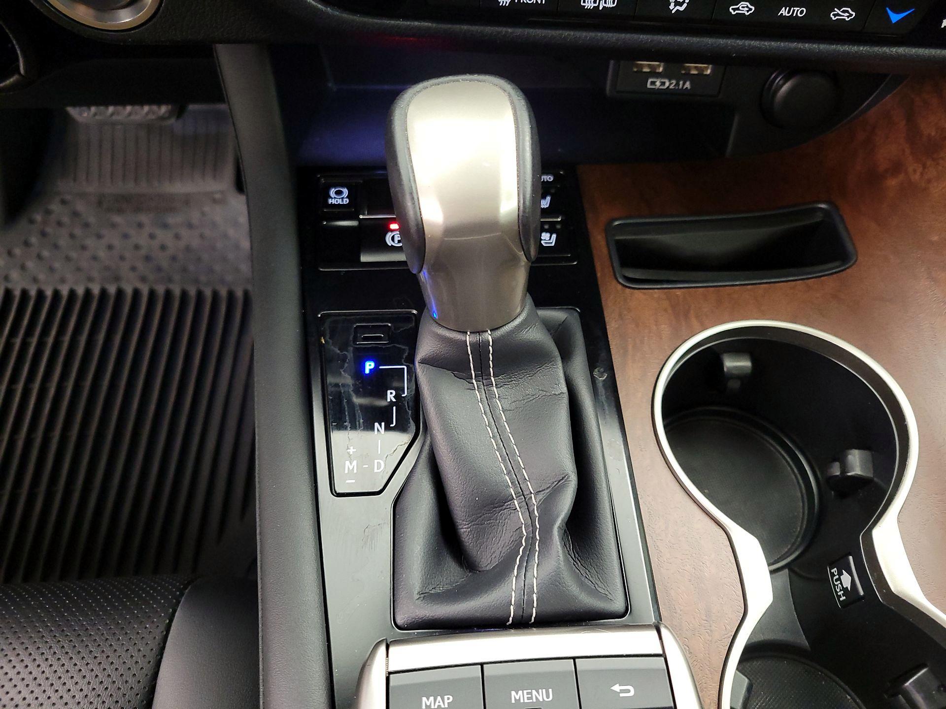 Thumbnail: 2022 Lexus RX - 18