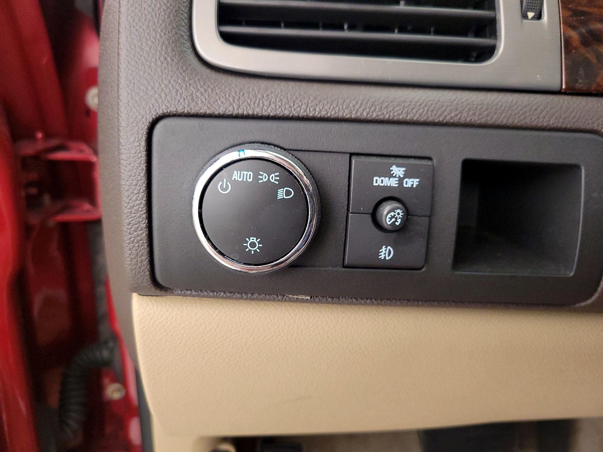 Thumbnail: 2014 GMC Yukon - 13