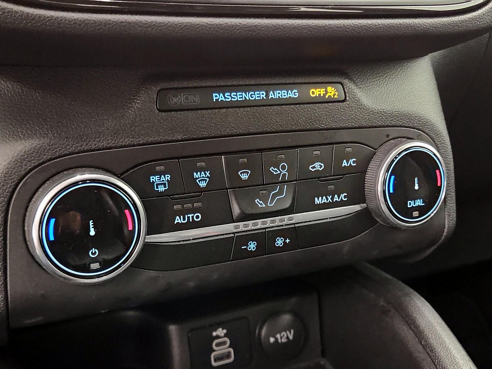 Thumbnail: 2024 Ford Escape - 16