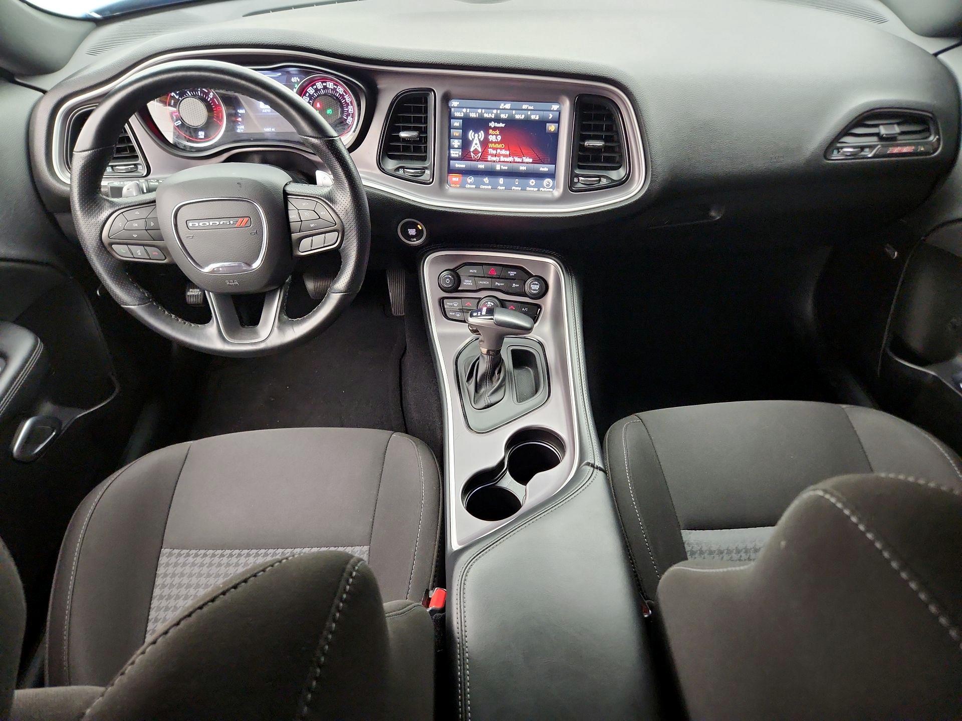 Thumbnail: 2022 Dodge Challenger - 9