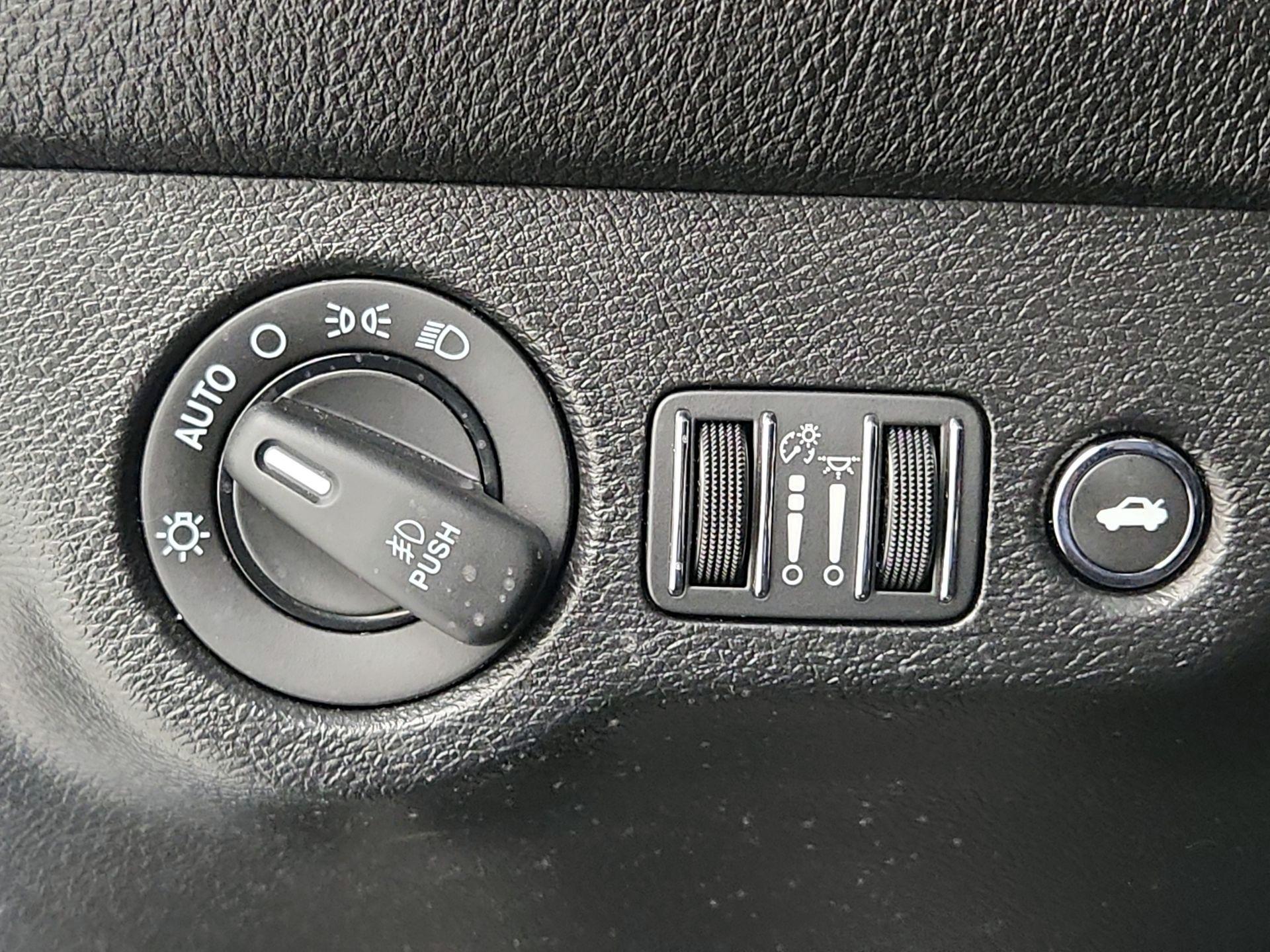 Thumbnail: 2022 Dodge Challenger - 13