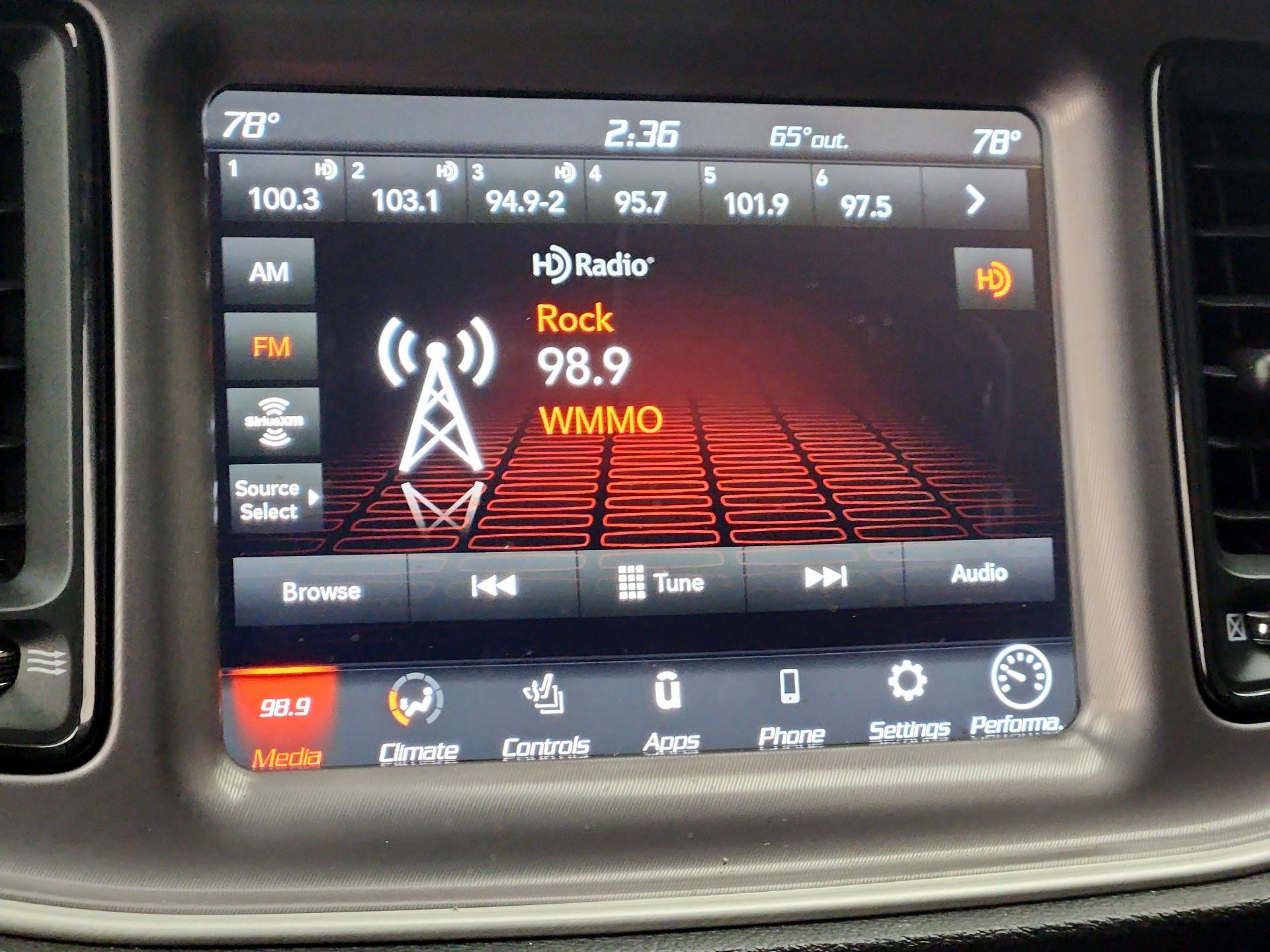 Thumbnail: 2022 Dodge Challenger - 15