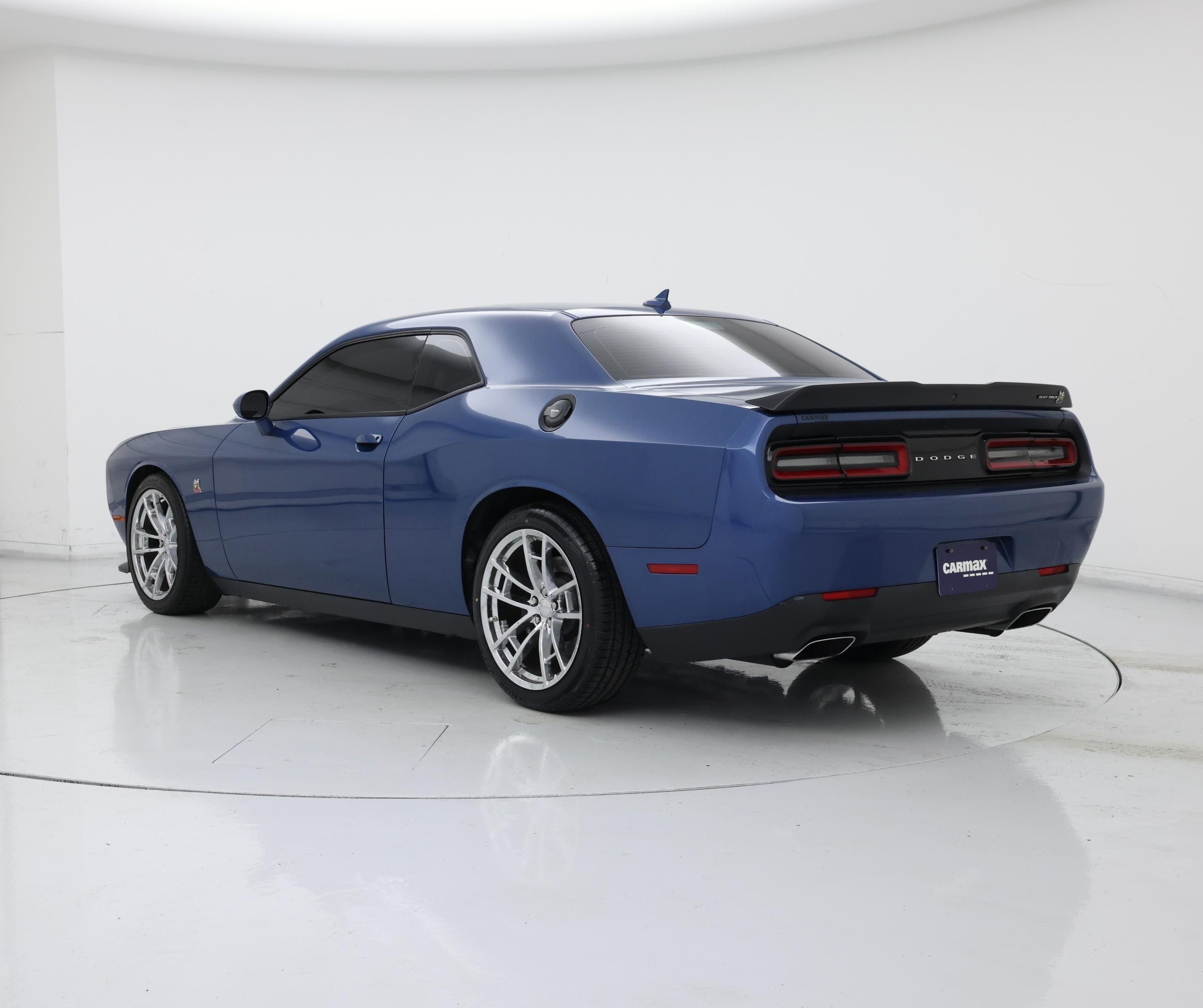 Thumbnail: 2022 Dodge Challenger - 2