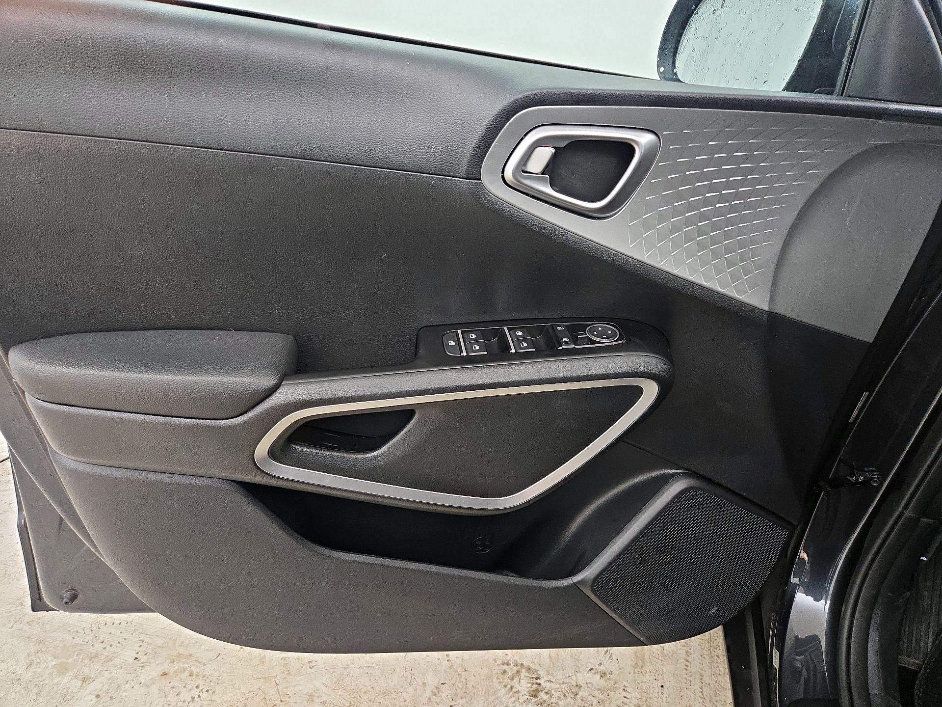 Thumbnail: 2025 Kia Soul - 12