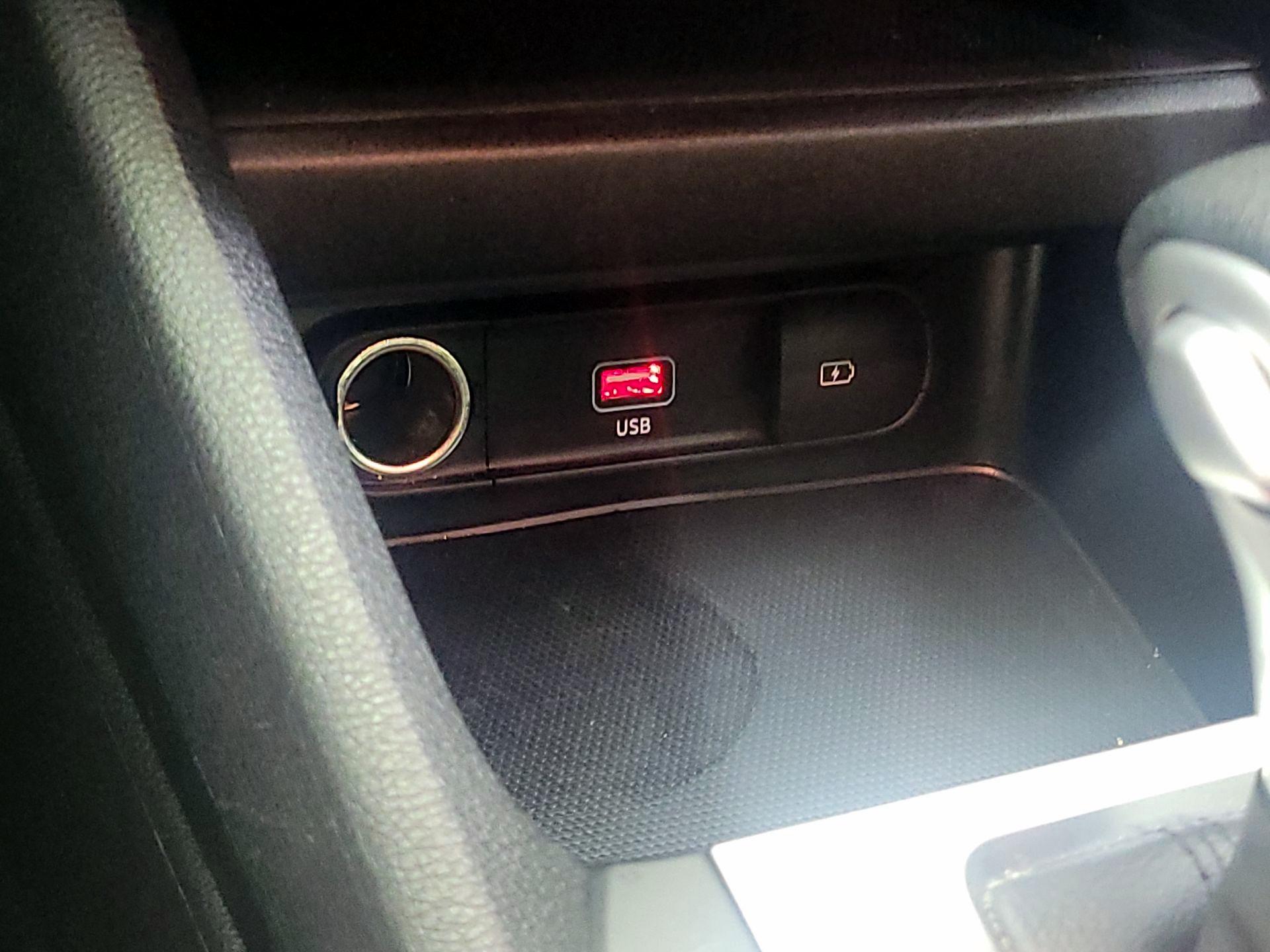 Thumbnail: 2024 Kia Forte - 16