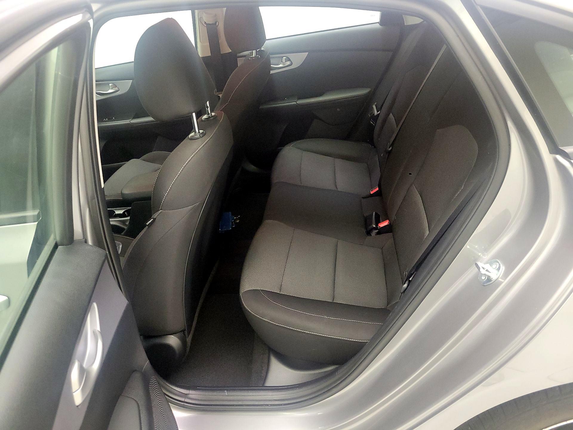 Thumbnail: 2024 Kia Forte - 17