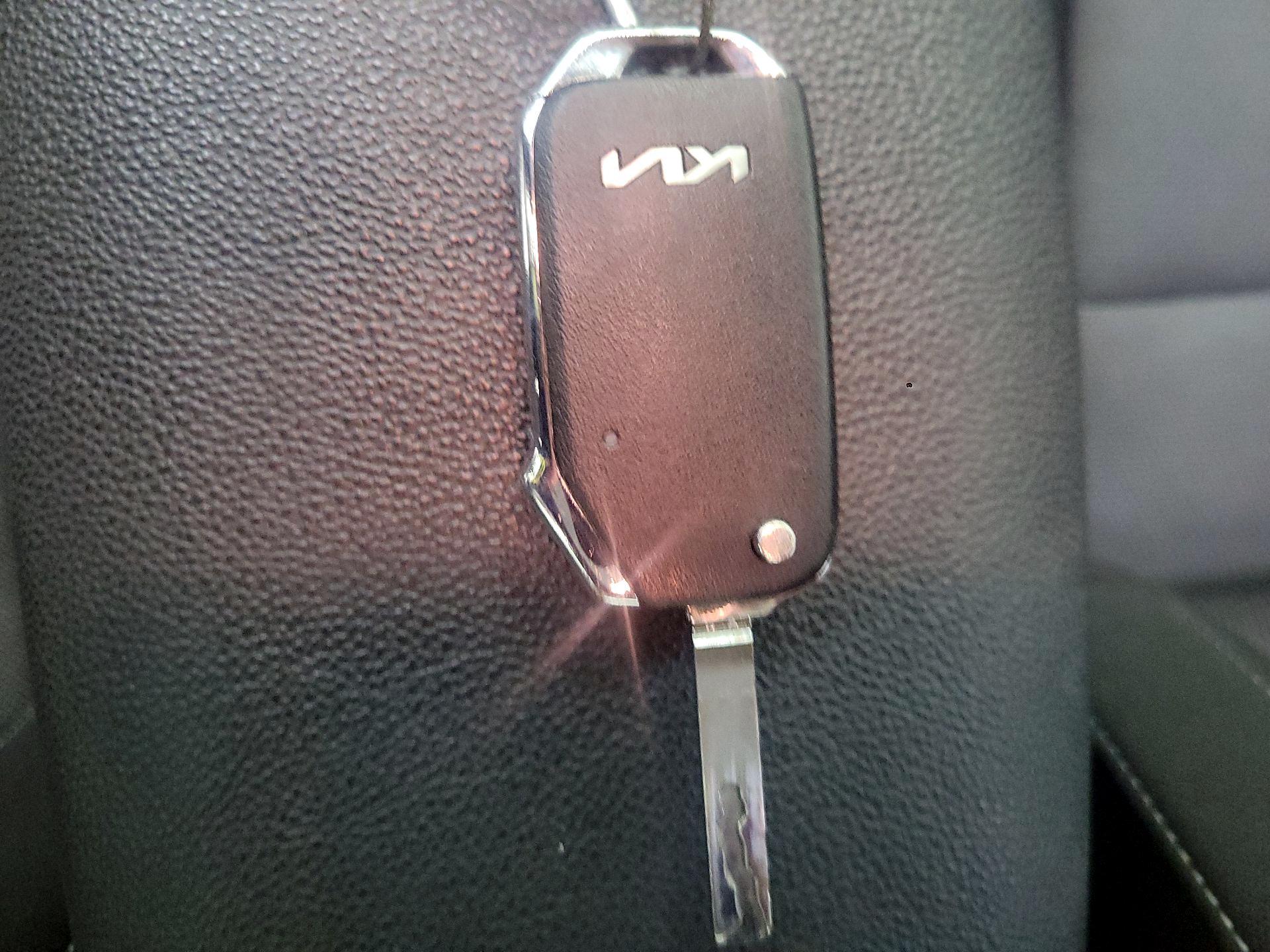 Thumbnail: 2024 Kia Forte - 20