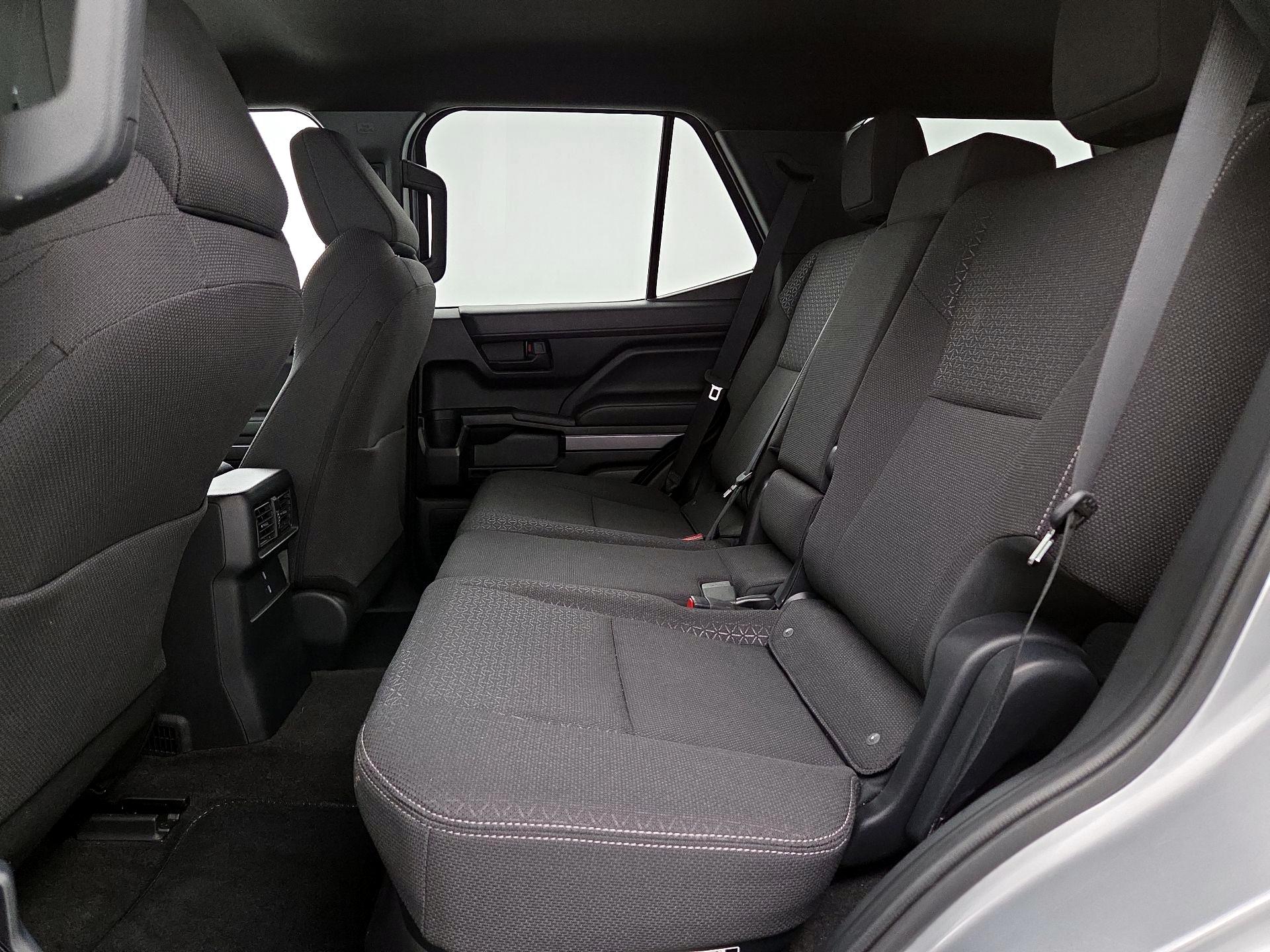 Thumbnail: 2025 Toyota 4Runner - 18