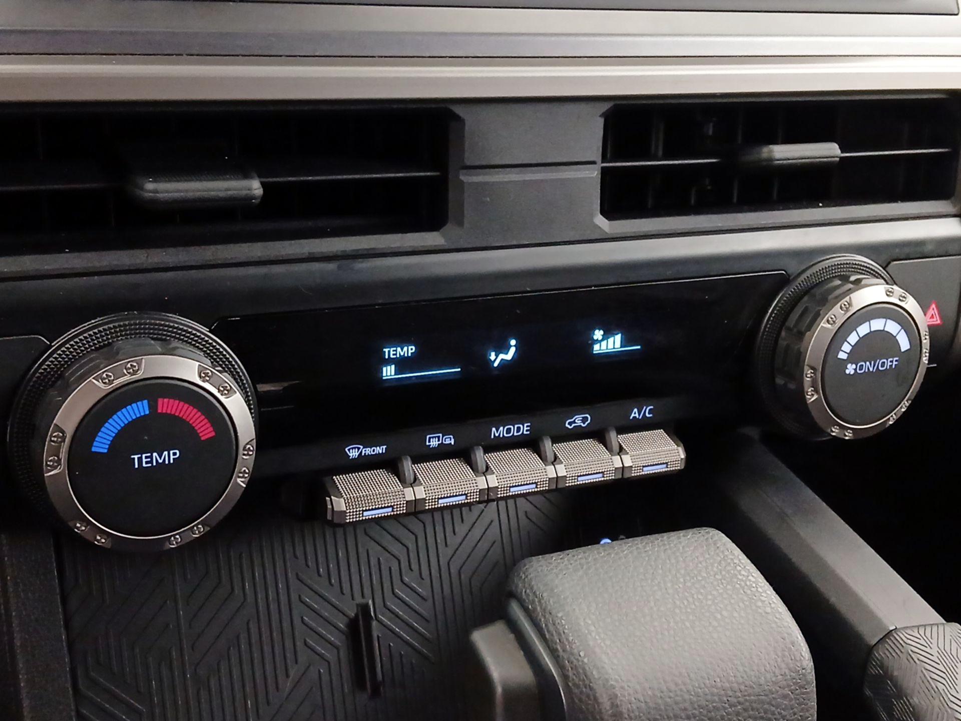 Thumbnail: 2025 Toyota 4Runner - 16