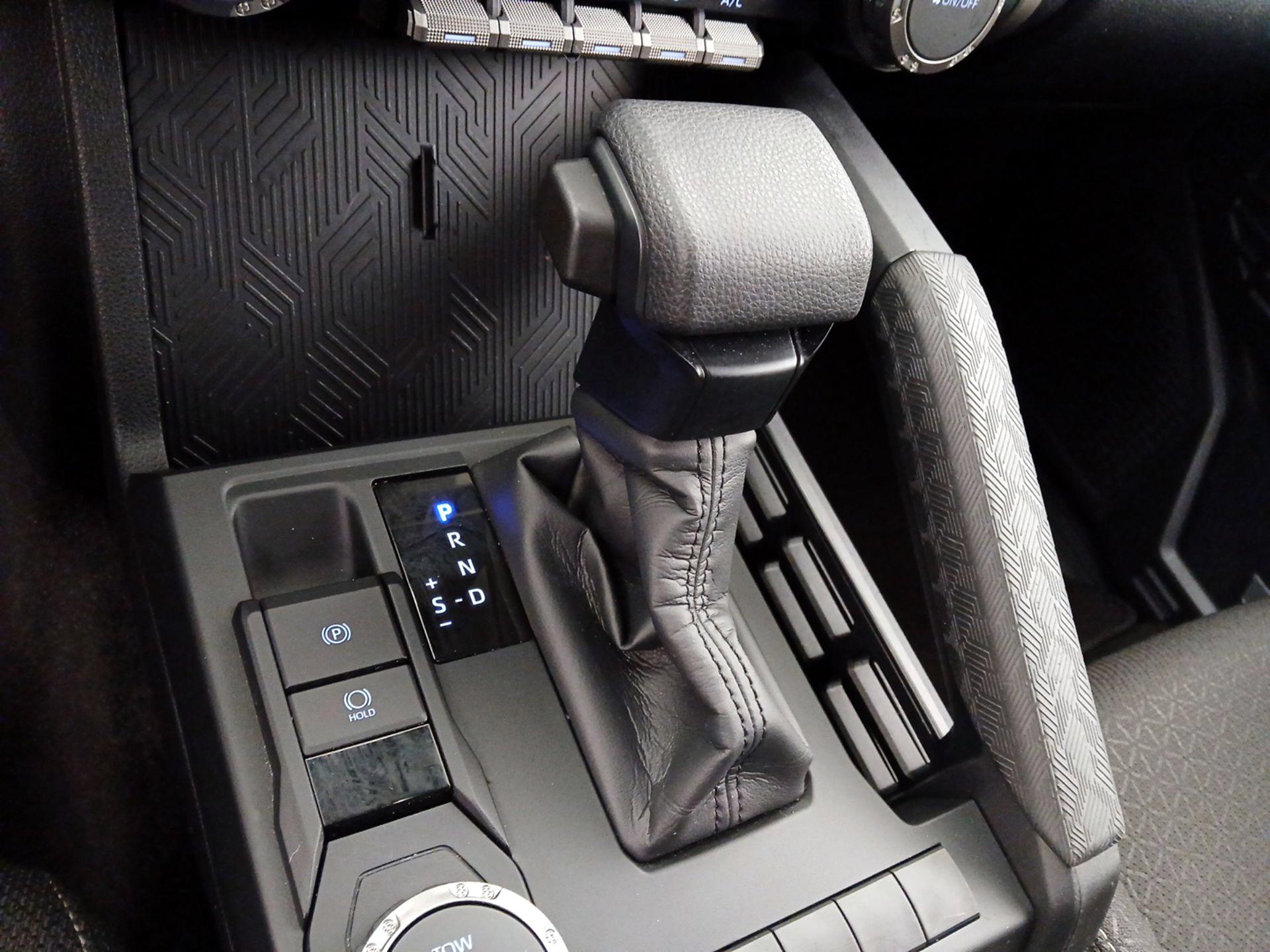 Thumbnail: 2025 Toyota 4Runner - 17