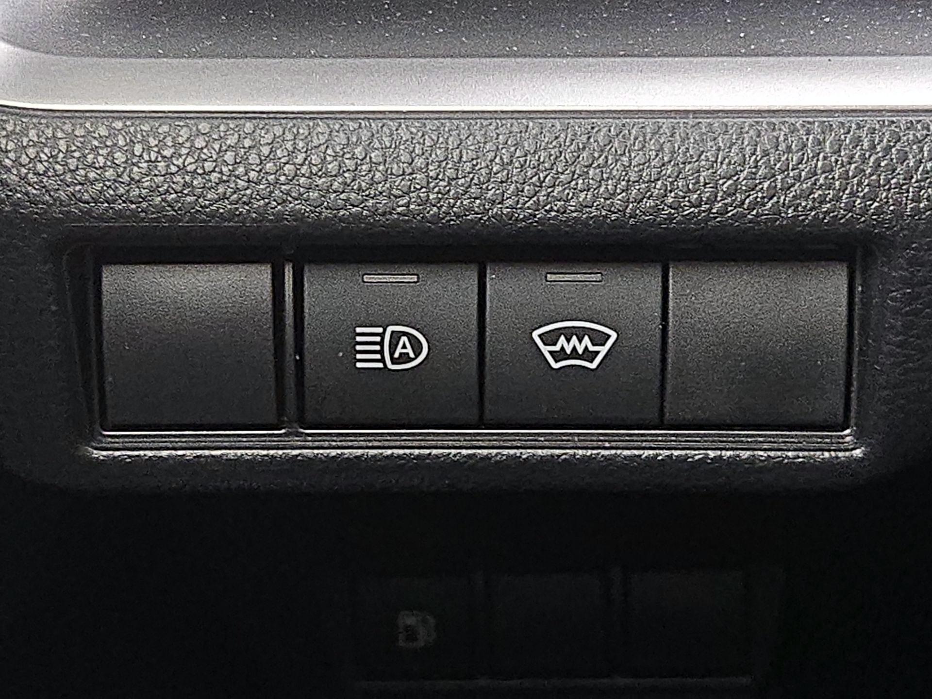 Thumbnail: 2025 Toyota Prius - 13