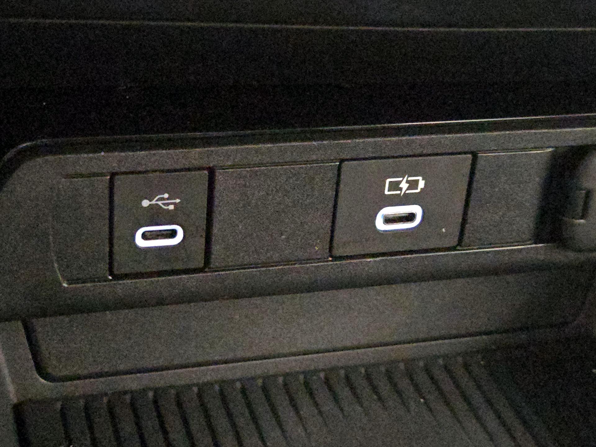 Thumbnail: 2025 Toyota Prius - 18