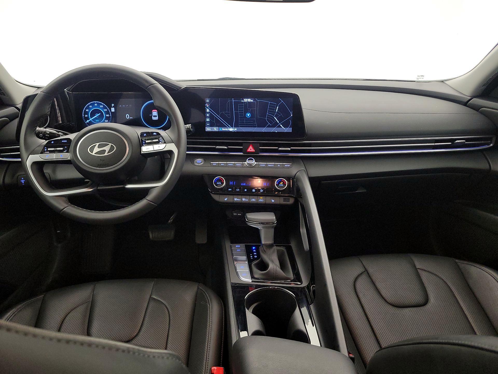 Thumbnail: 2025 Hyundai Elantra - 9