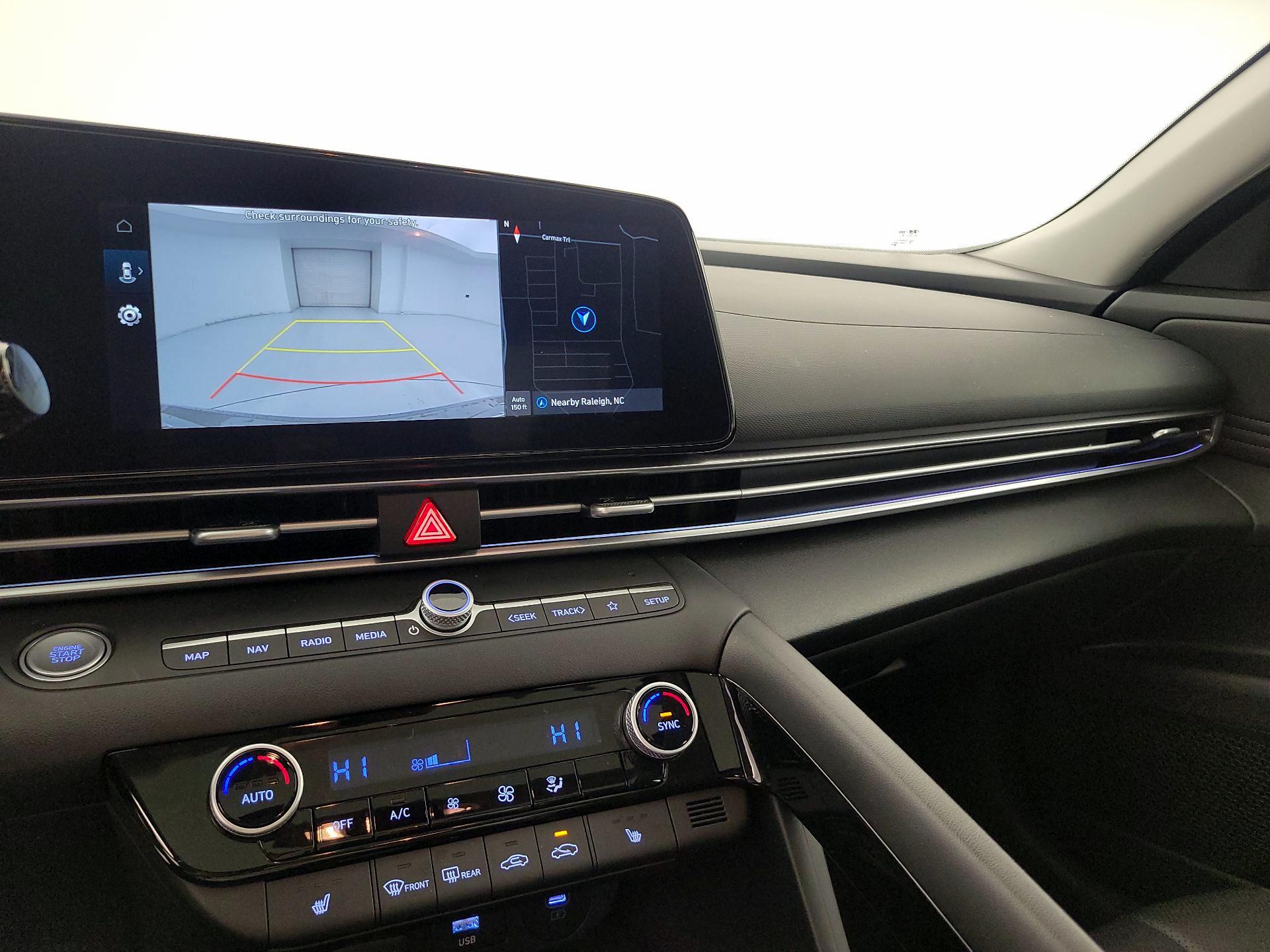 Thumbnail: 2025 Hyundai Elantra - 15