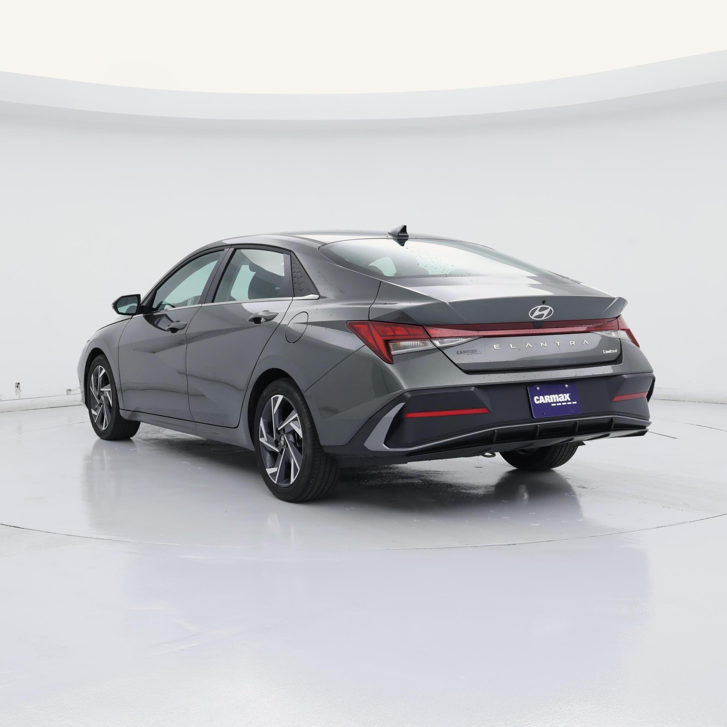 Thumbnail: 2025 Hyundai Elantra - 2