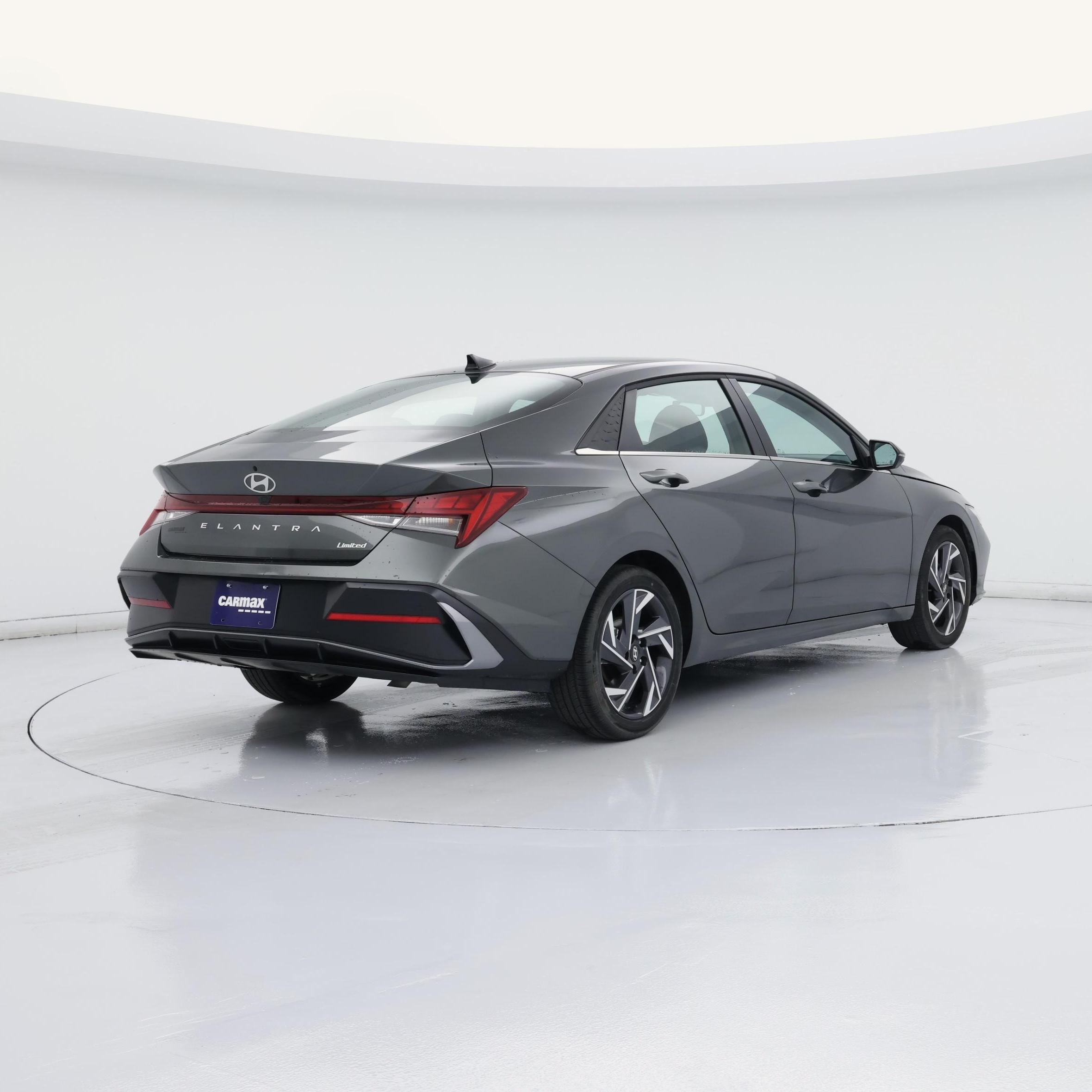 Thumbnail: 2025 Hyundai Elantra - 8