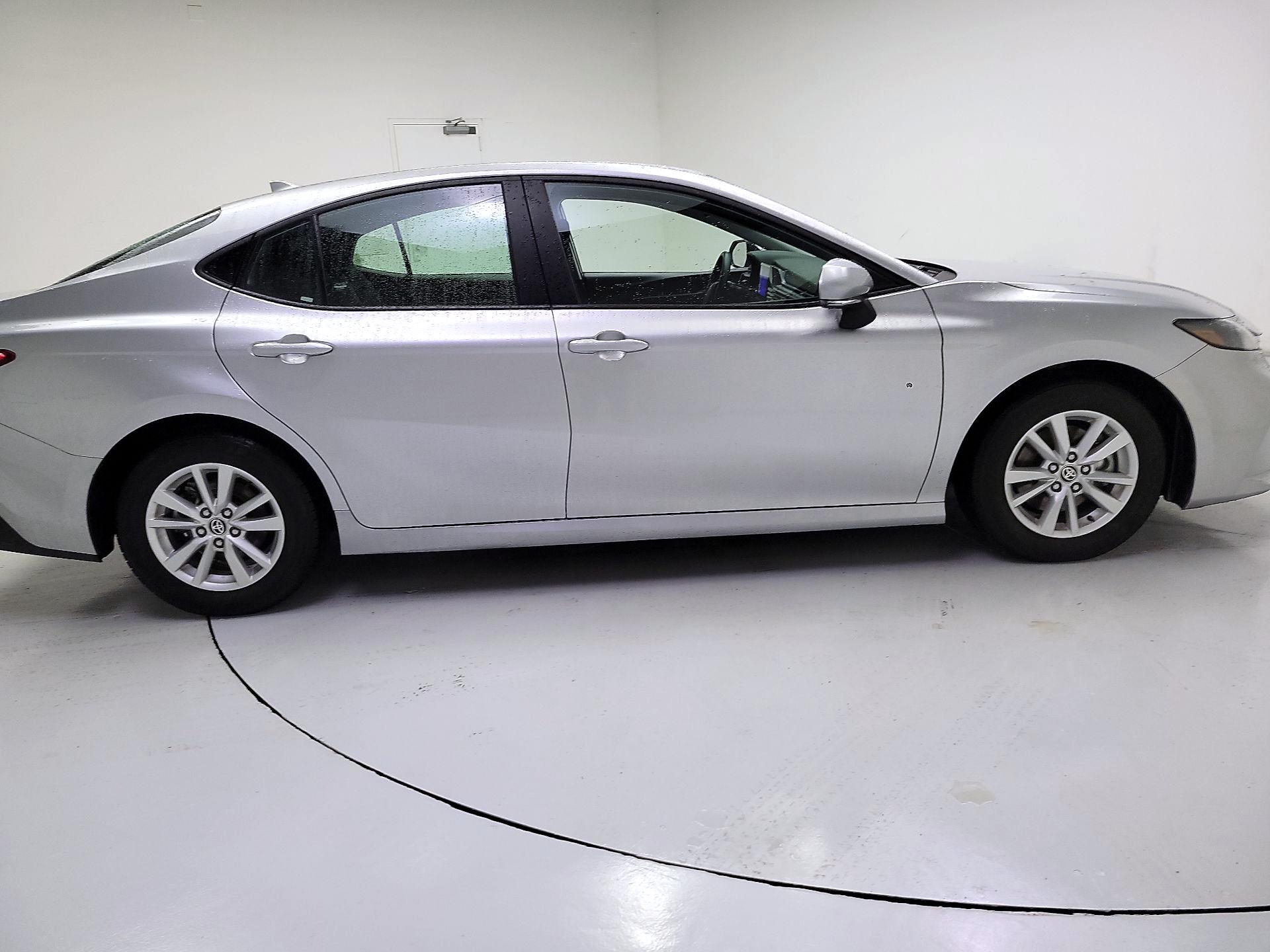 Thumbnail: 2025 Toyota Camry - 4