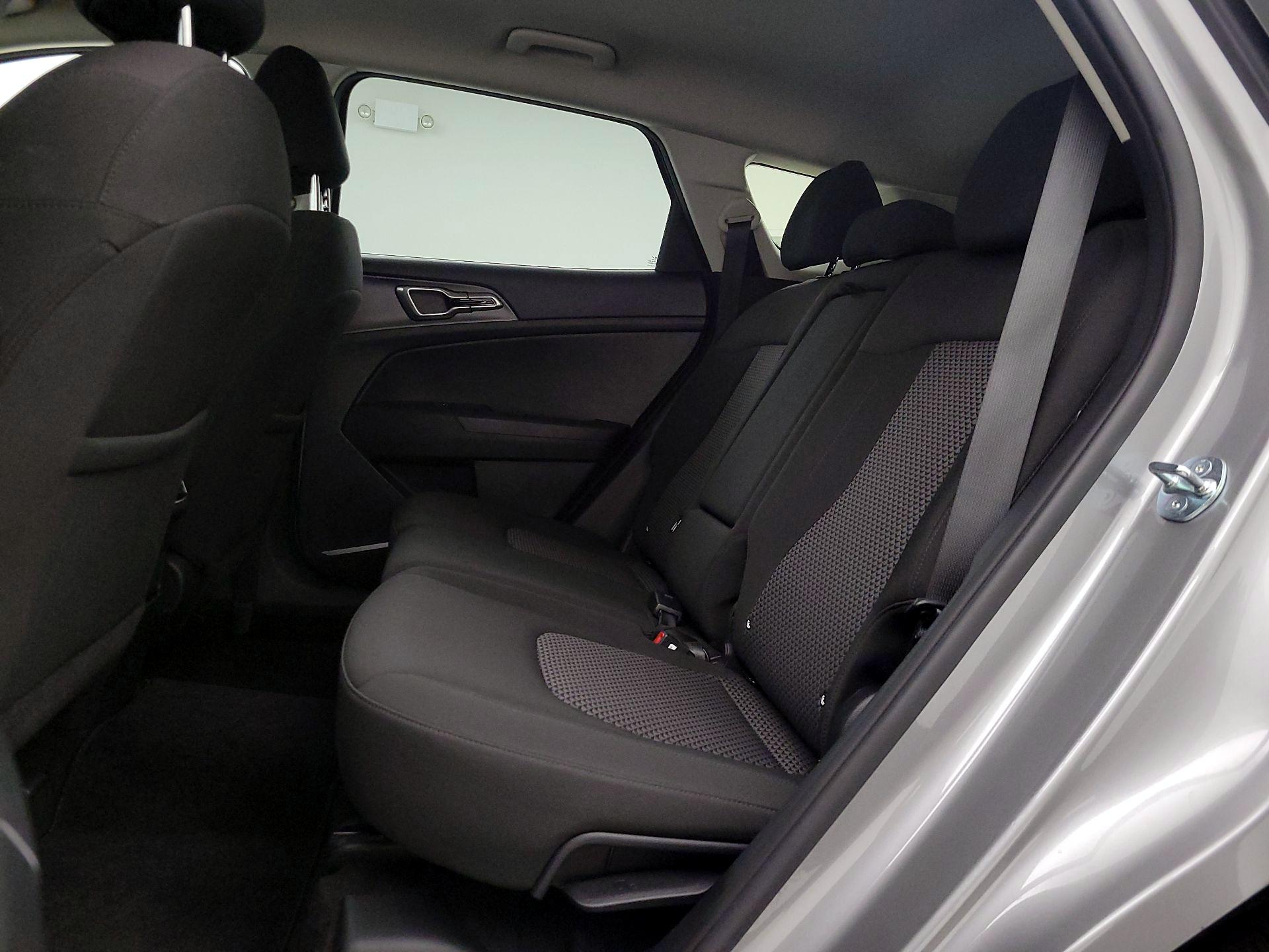 Thumbnail: 2025 Kia Sportage - 19