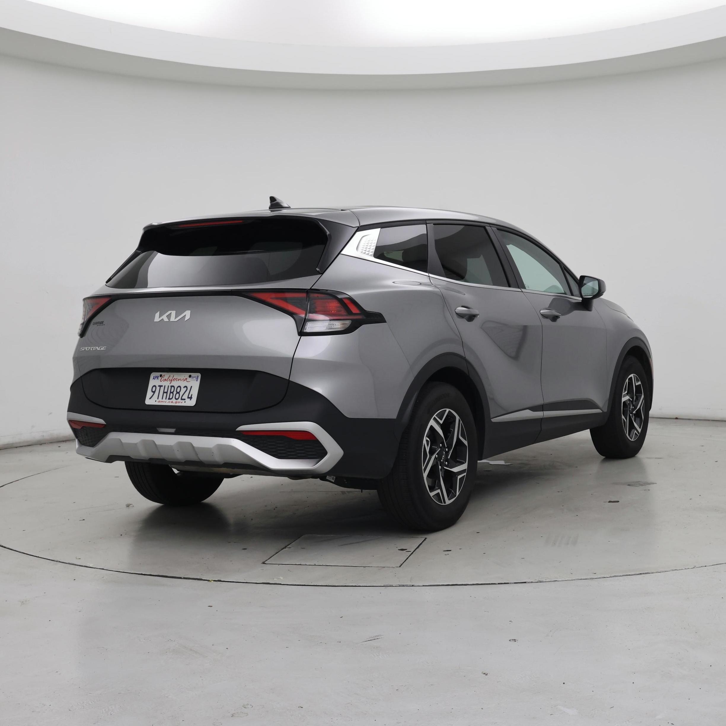 Thumbnail: 2025 Kia Sportage - 8