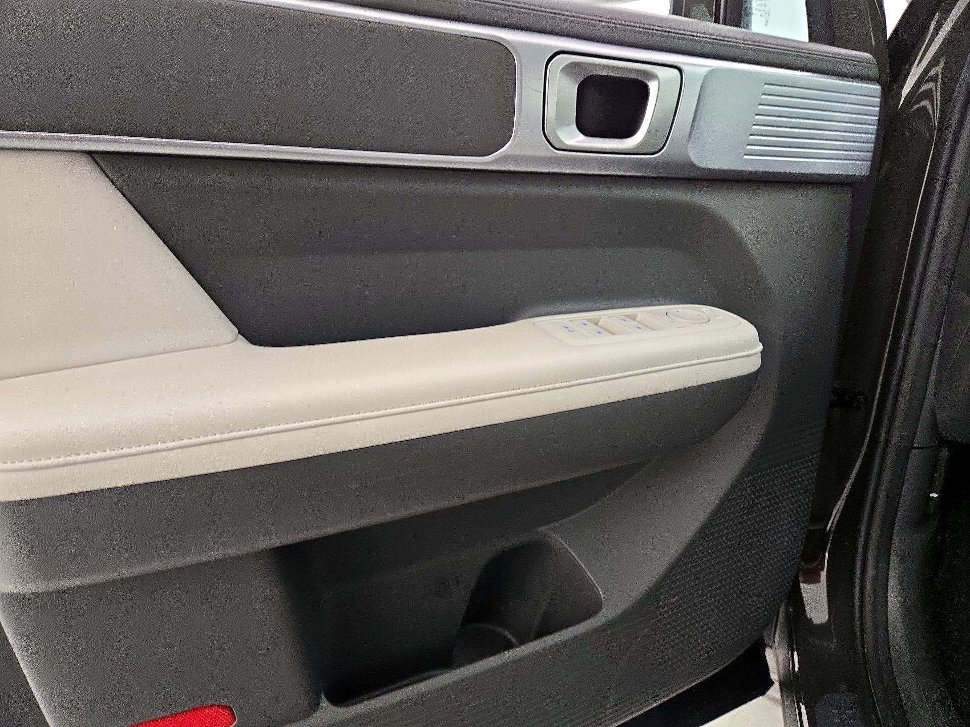 Thumbnail: 2025 Hyundai Santa Fe - 12