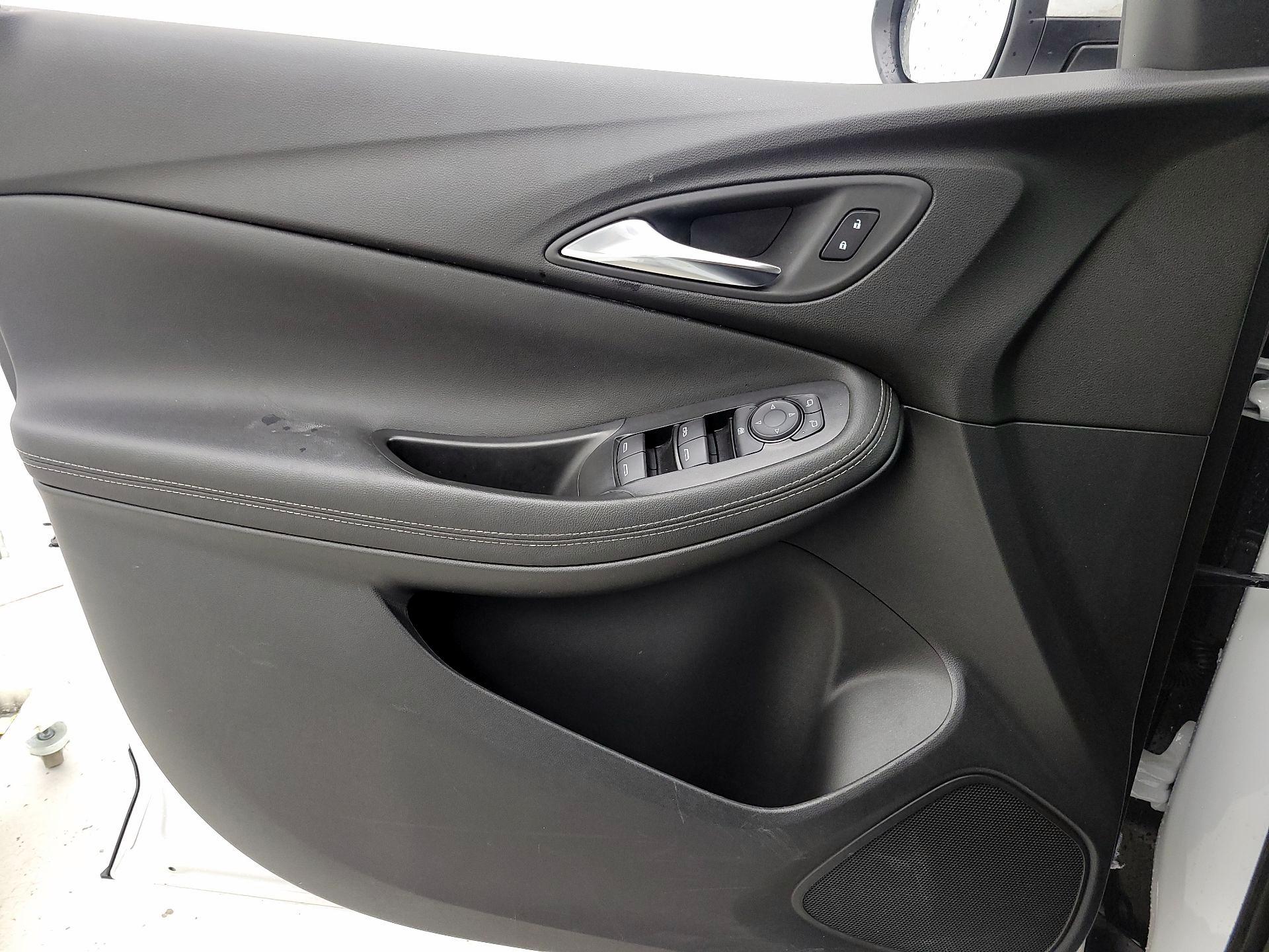 Thumbnail: 2025 Buick Encore GX - 12