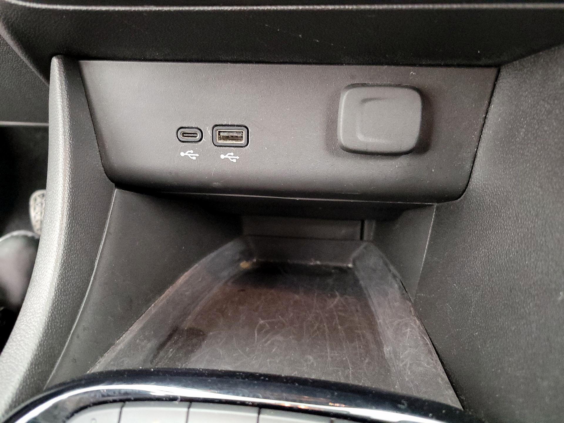 Thumbnail: 2025 Buick Encore GX - 18