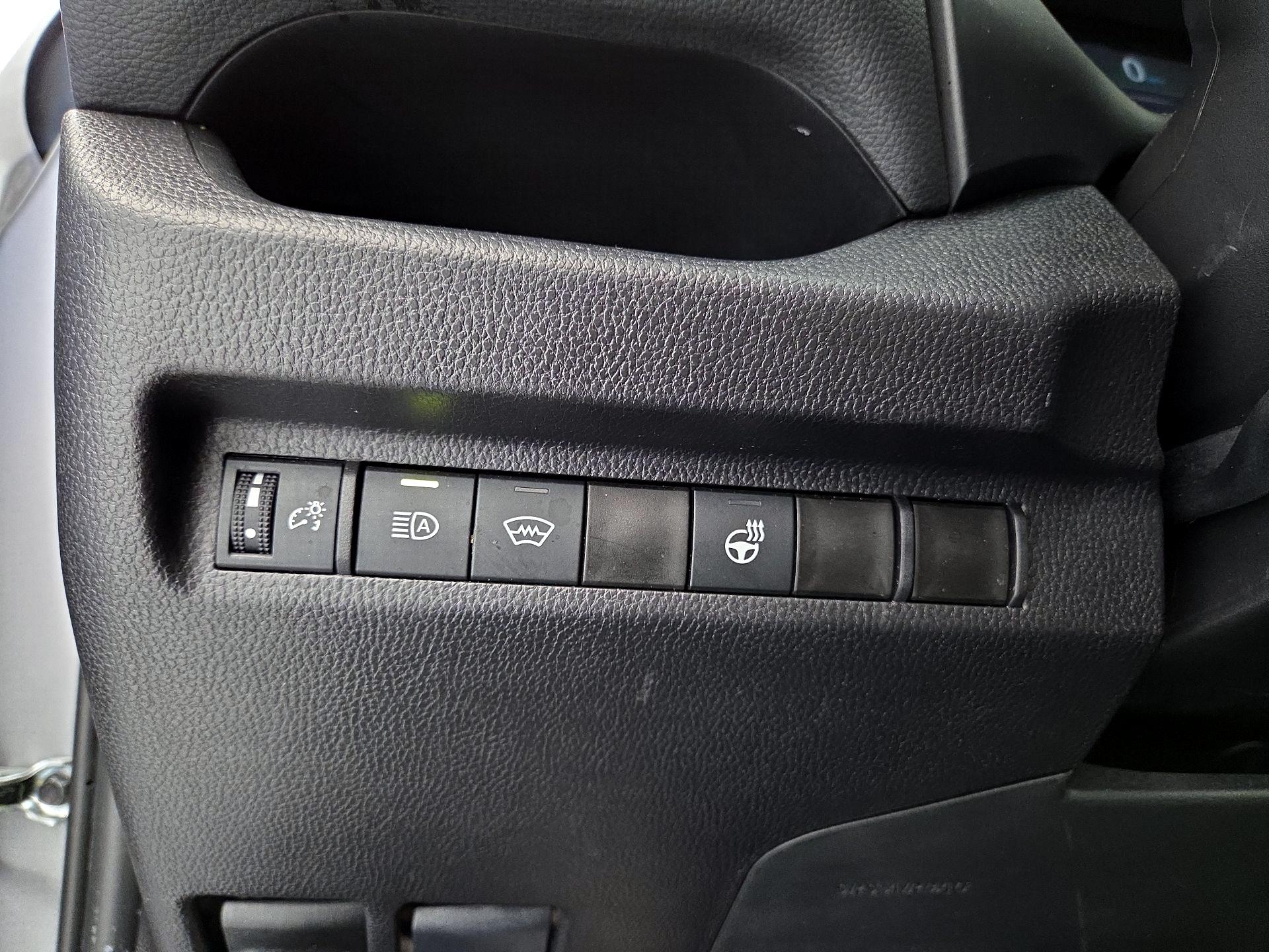 Thumbnail: 2025 Toyota RAV4 - 13