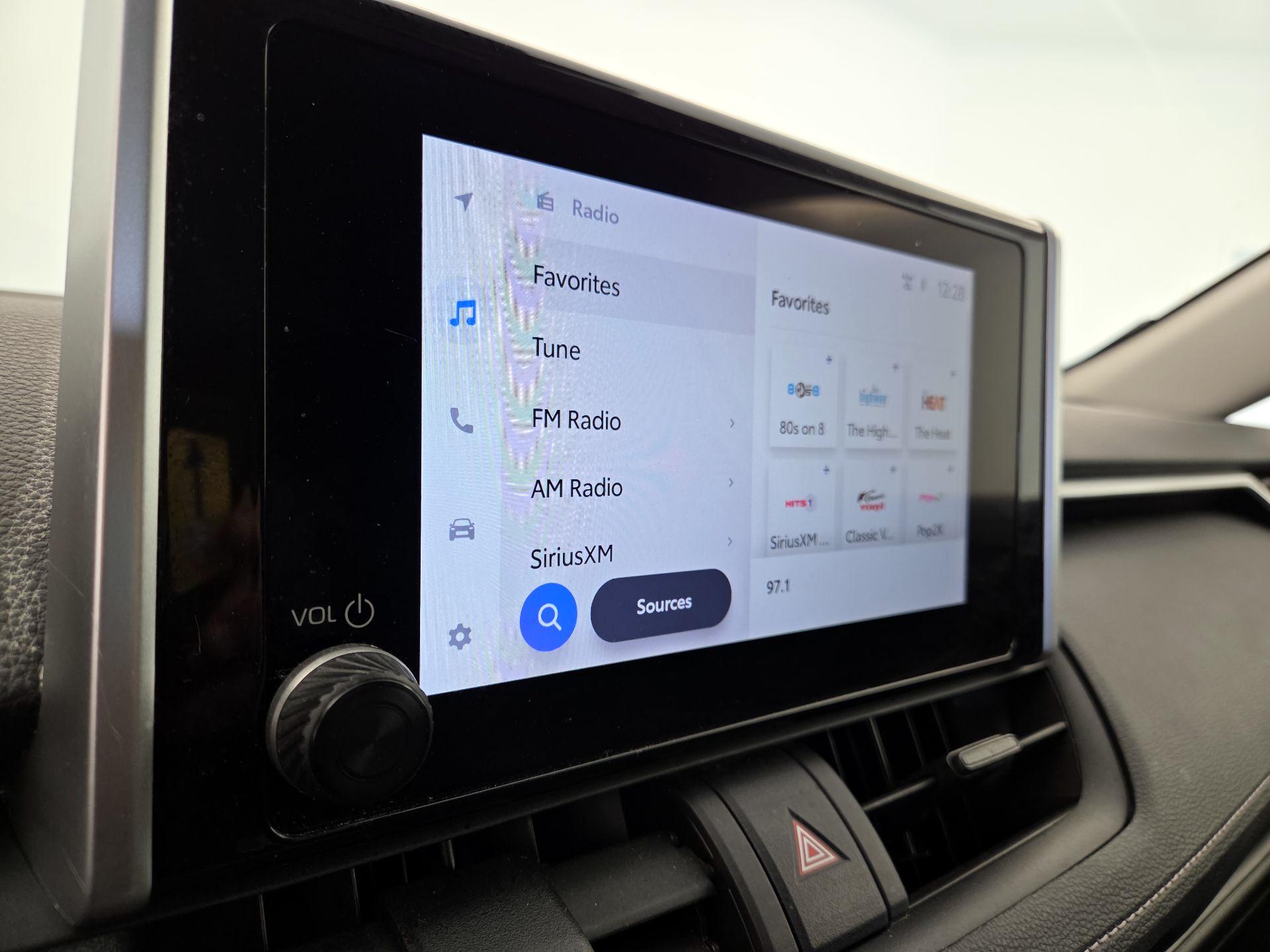 Thumbnail: 2025 Toyota RAV4 - 15