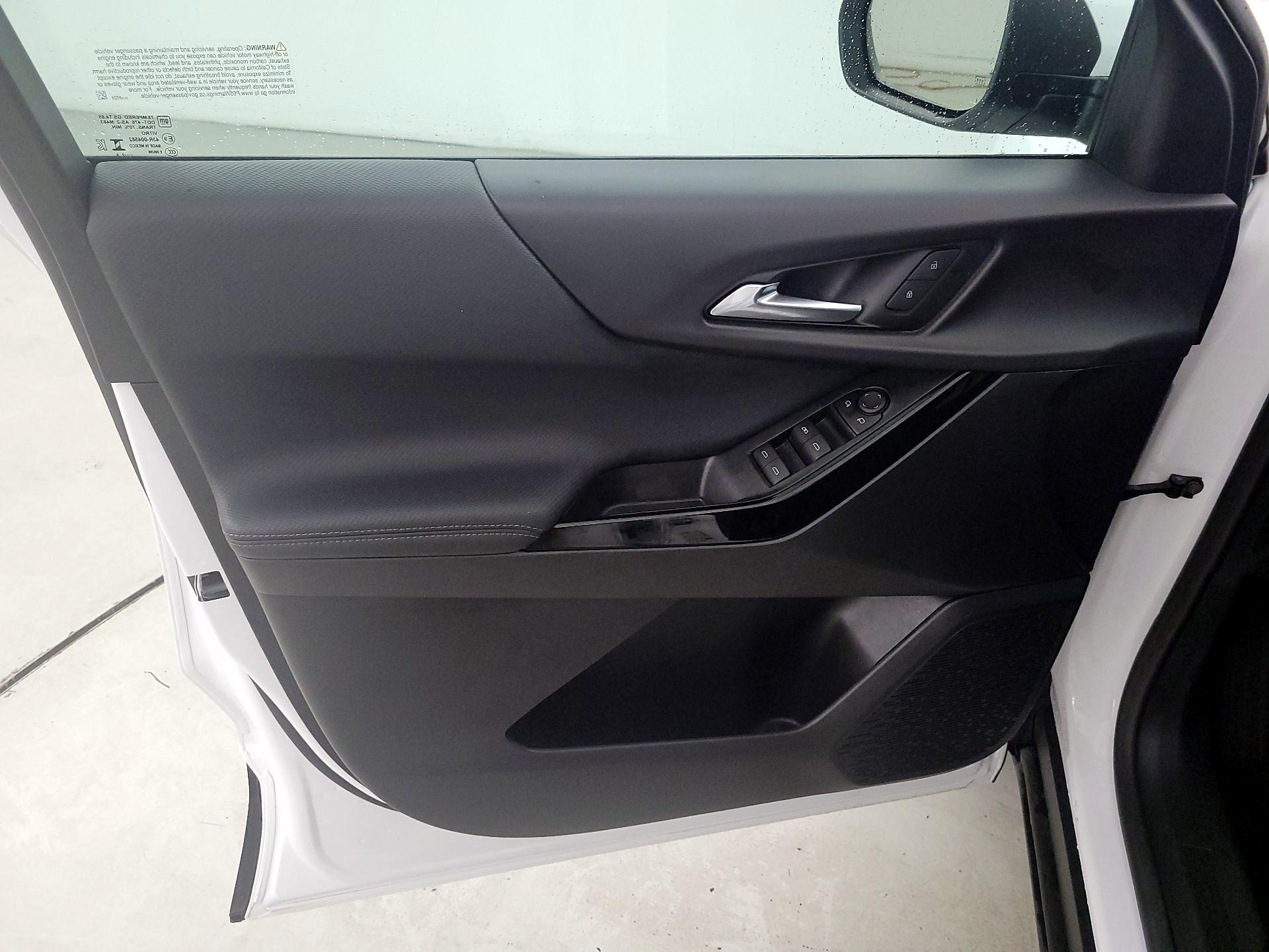 Thumbnail: 2025 Chevrolet Equinox - 12