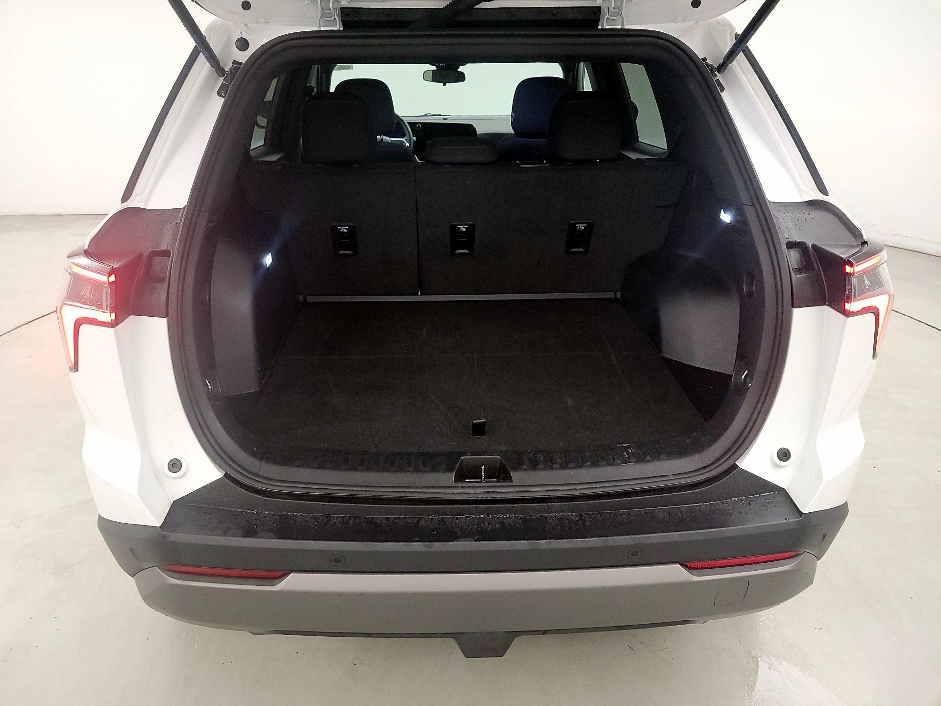 Thumbnail: 2025 Chevrolet Equinox - 20