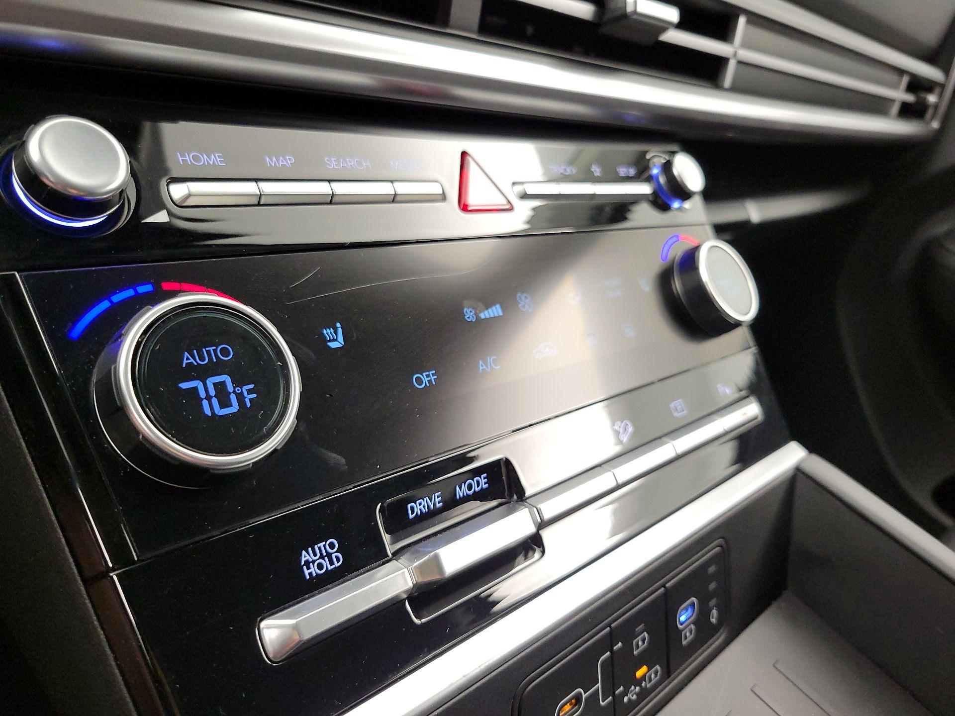 Thumbnail: 2025 Hyundai Santa Fe - 16