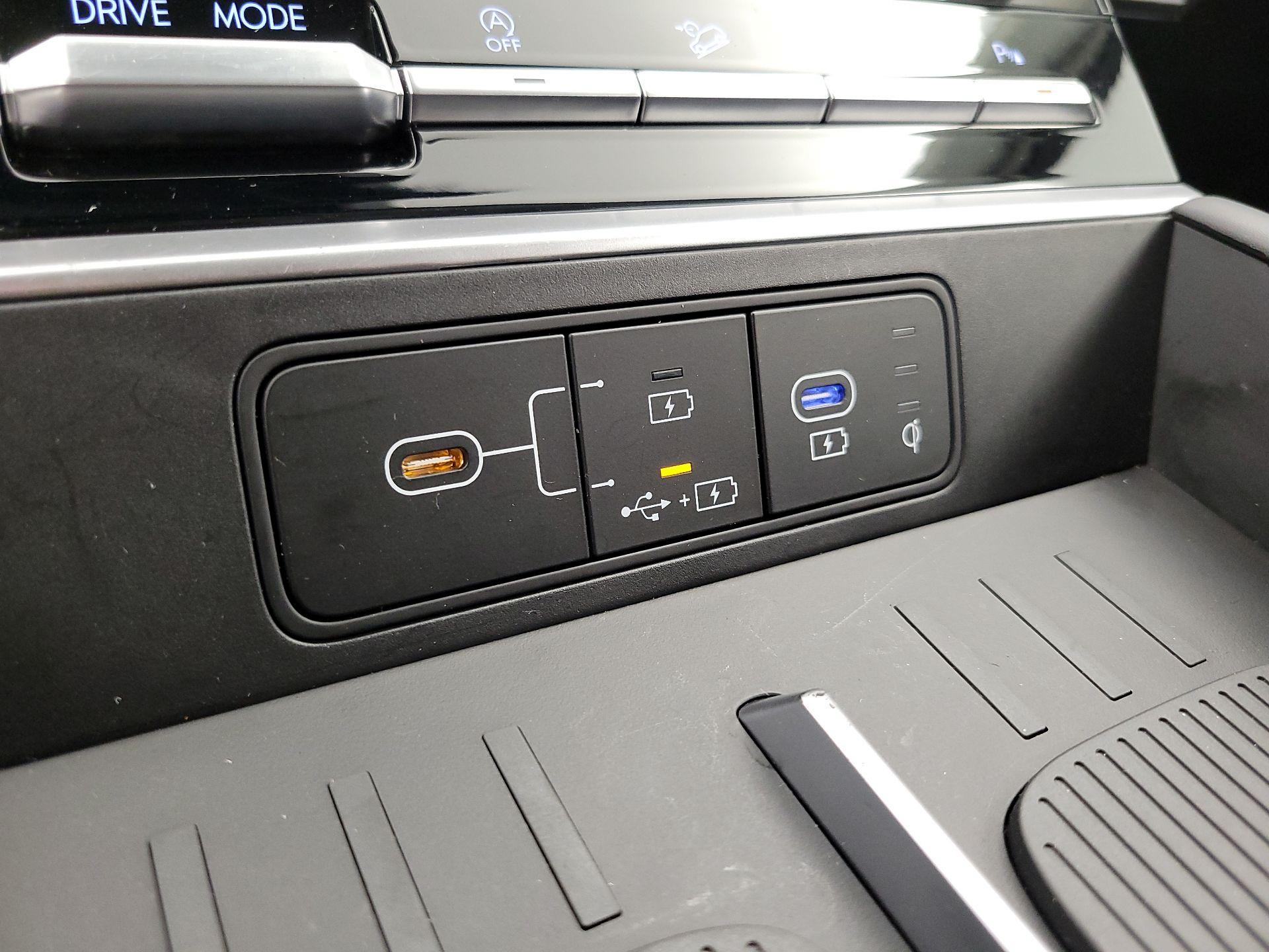 Thumbnail: 2025 Hyundai Santa Fe - 18