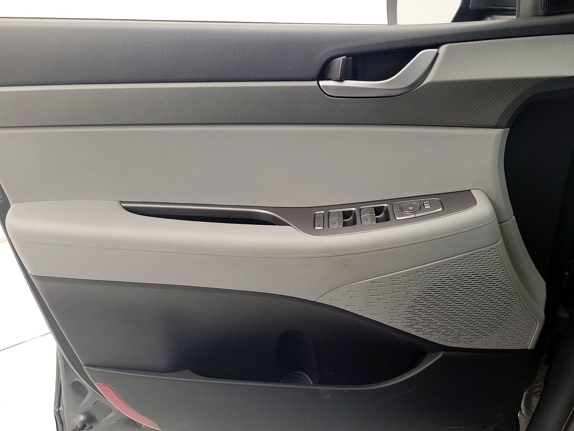 Thumbnail: 2025 Hyundai Palisade - 12