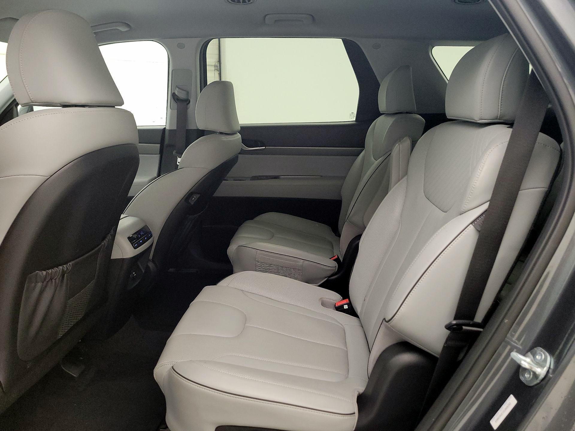 Thumbnail: 2025 Hyundai Palisade - 19