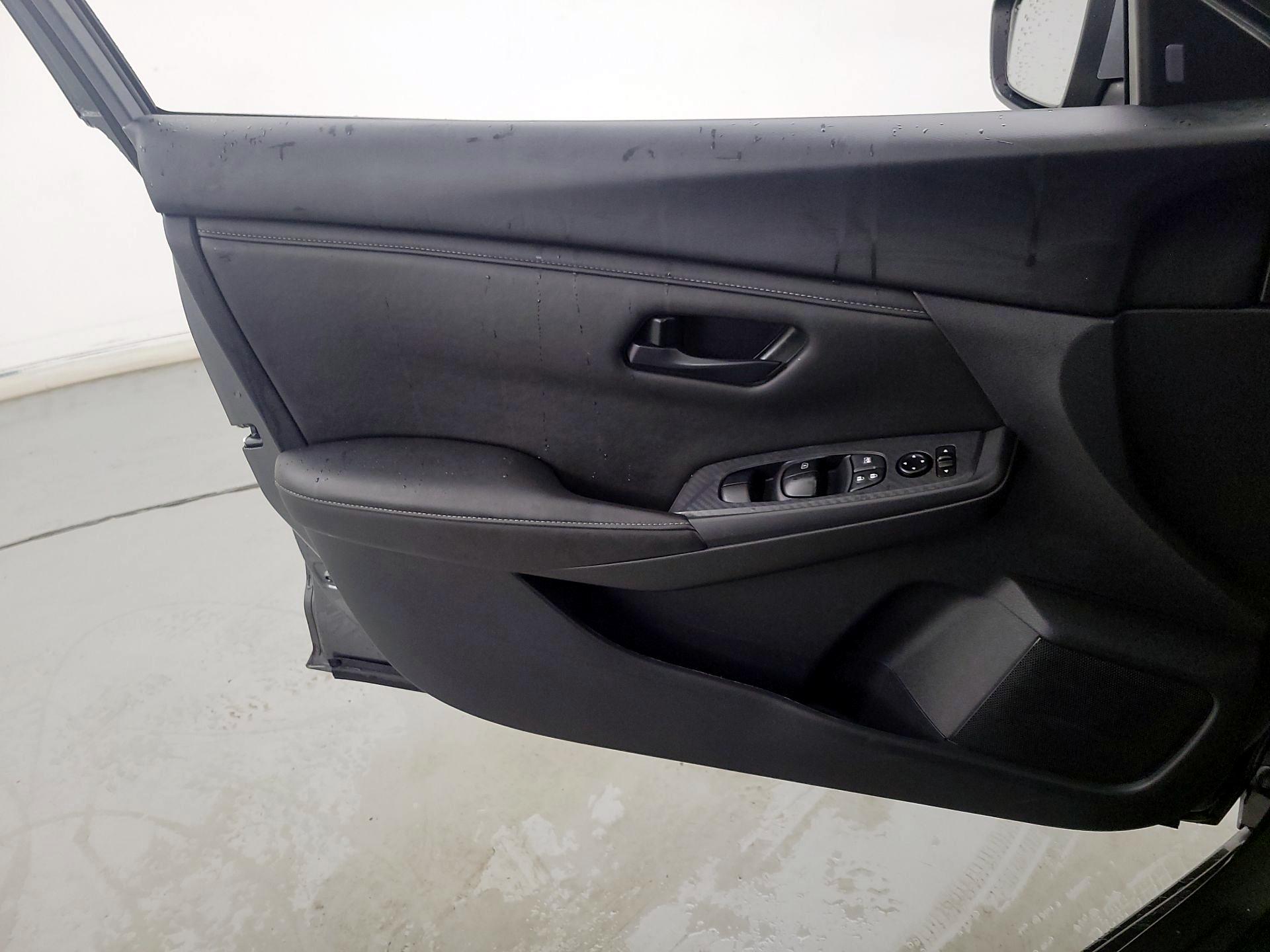 Thumbnail: 2025 Nissan Sentra - 12