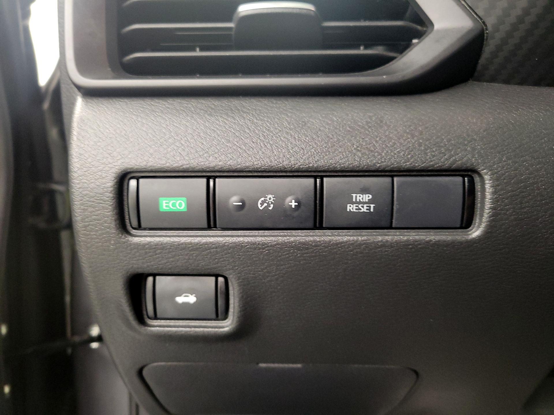 Thumbnail: 2025 Nissan Sentra - 13