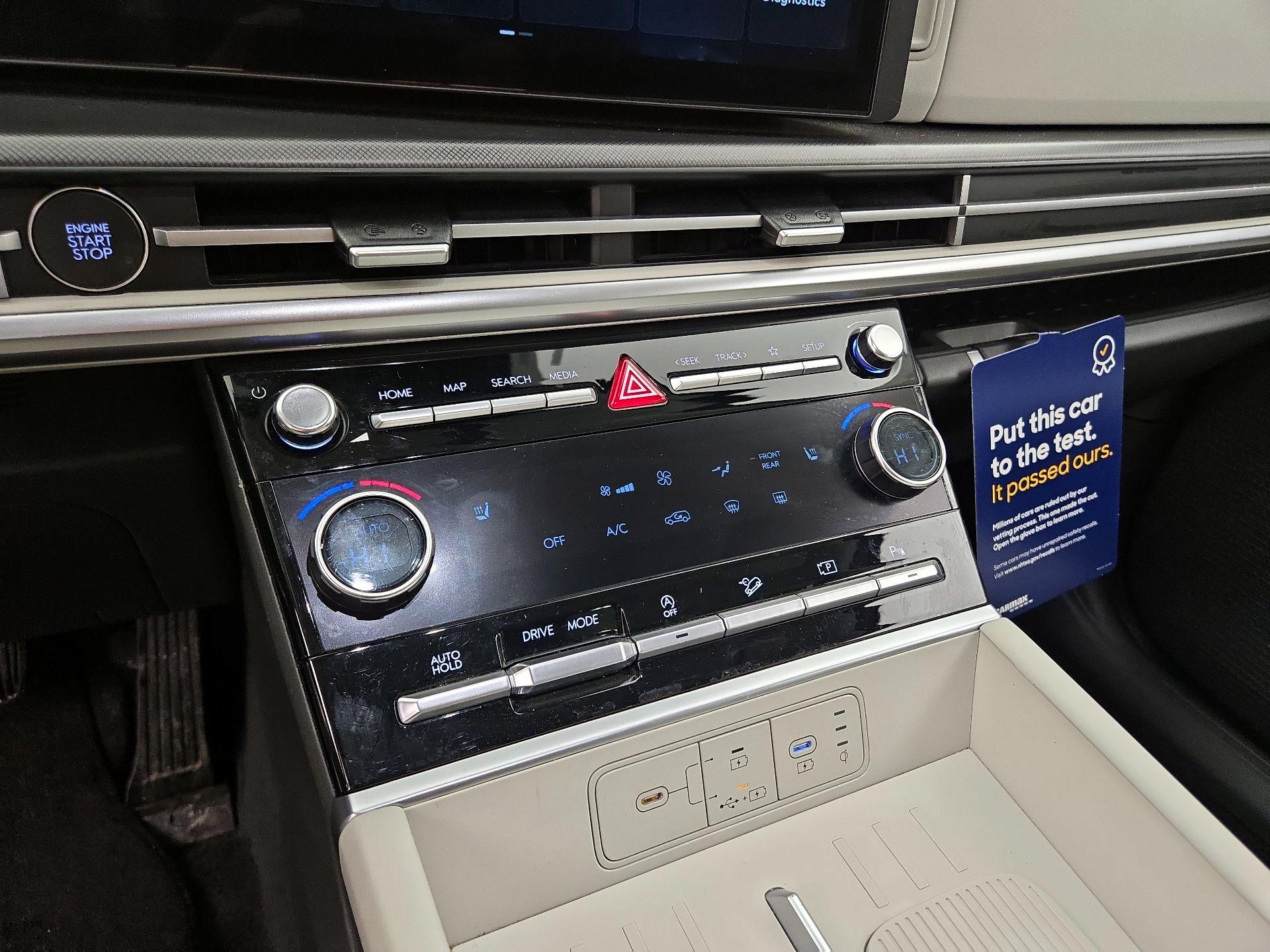 Thumbnail: 2025 Hyundai Santa Fe - 16