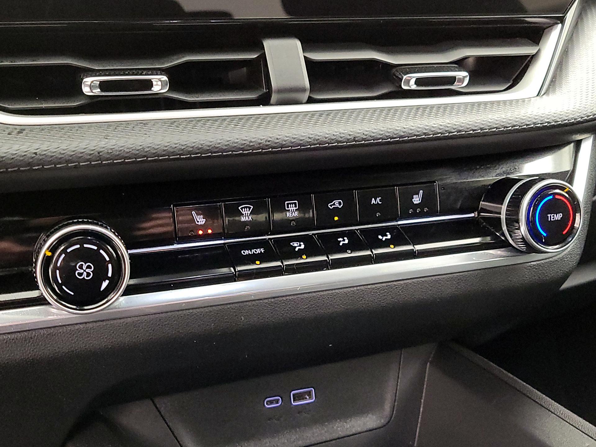 Thumbnail: 2025 Chevrolet Equinox - 17