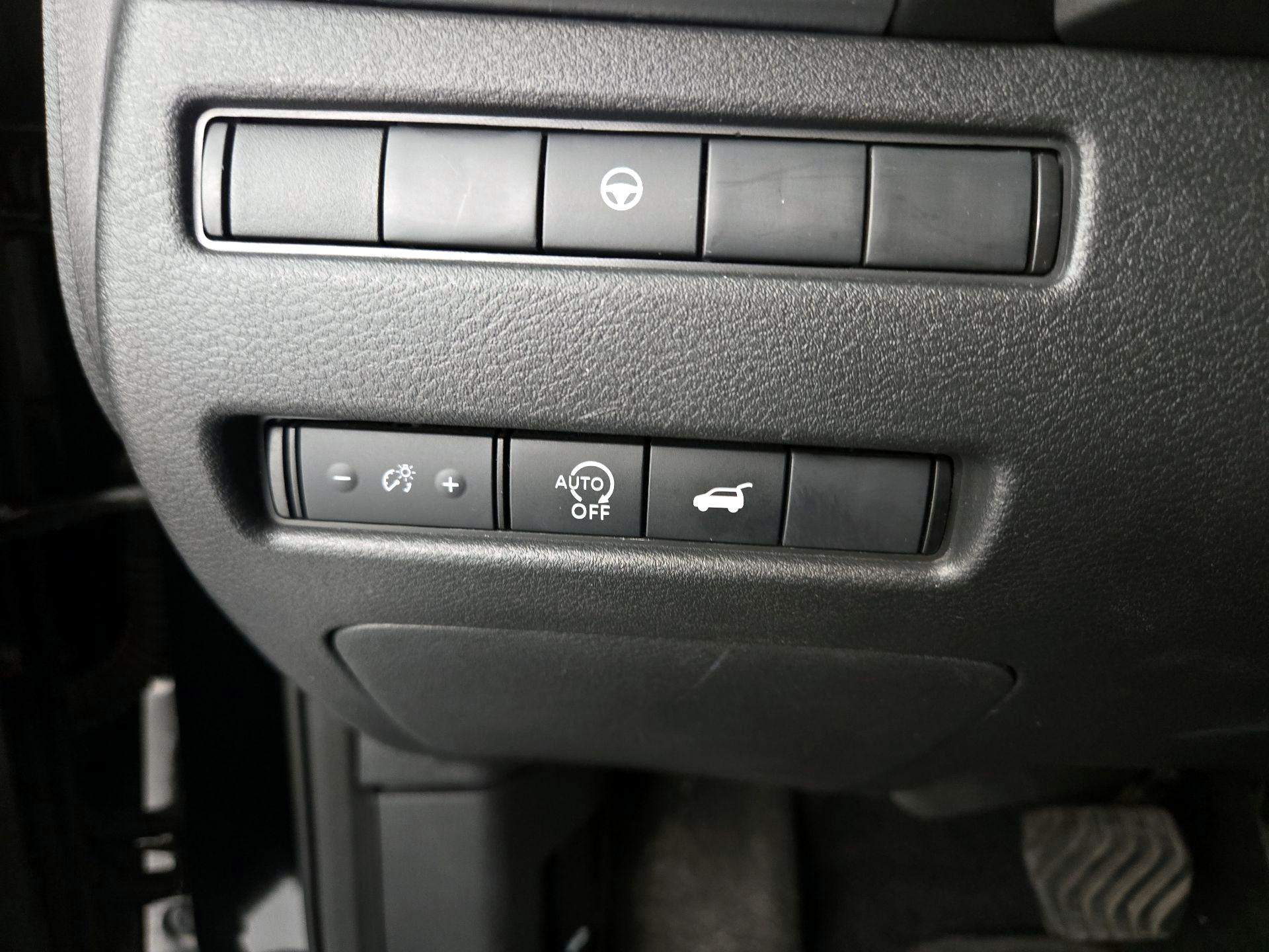 Thumbnail: 2025 Nissan Rogue - 13