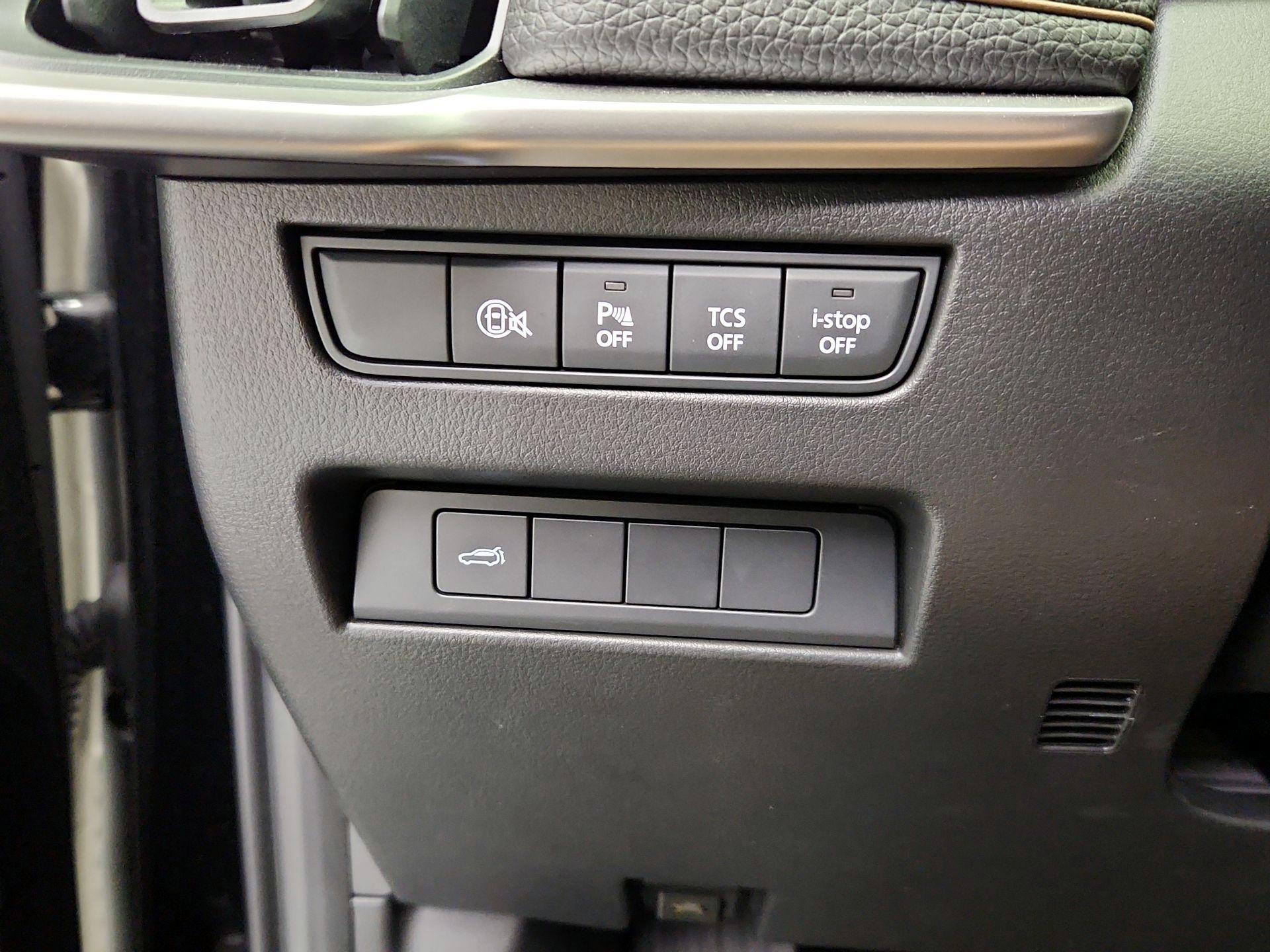 Thumbnail: 2025 Mazda CX-70 - 13