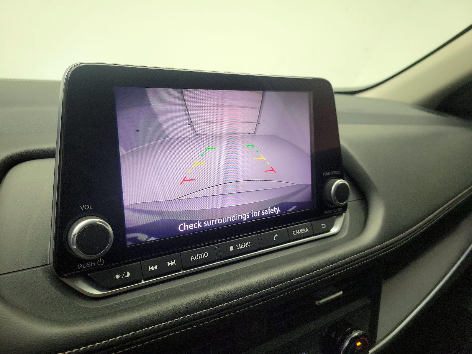 2025 Nissan Rogue SV - Photo 14