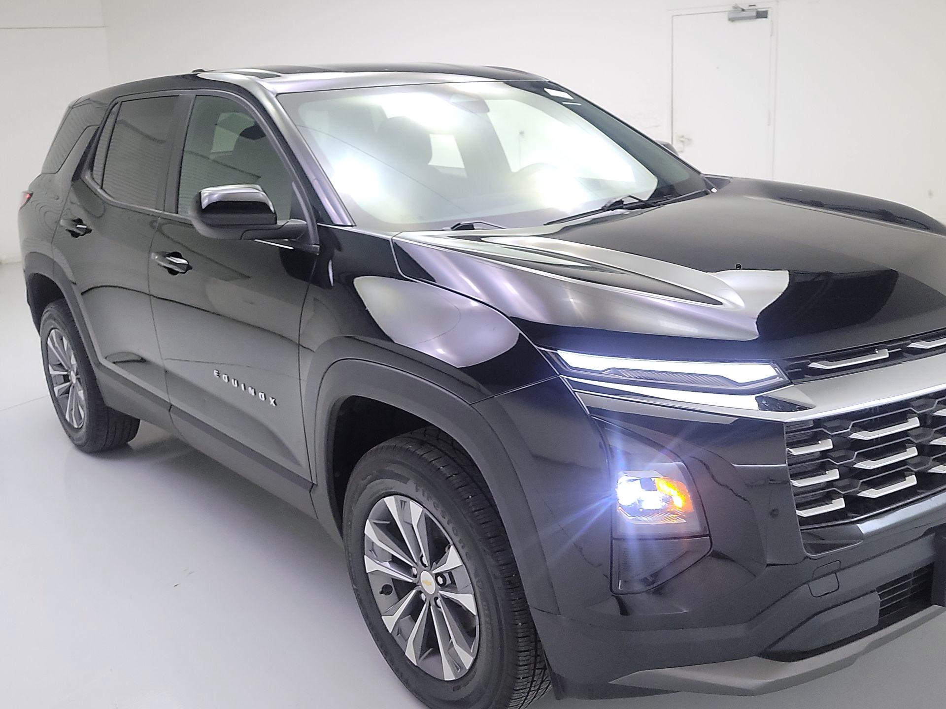 Thumbnail: 2025 Chevrolet Equinox - 1