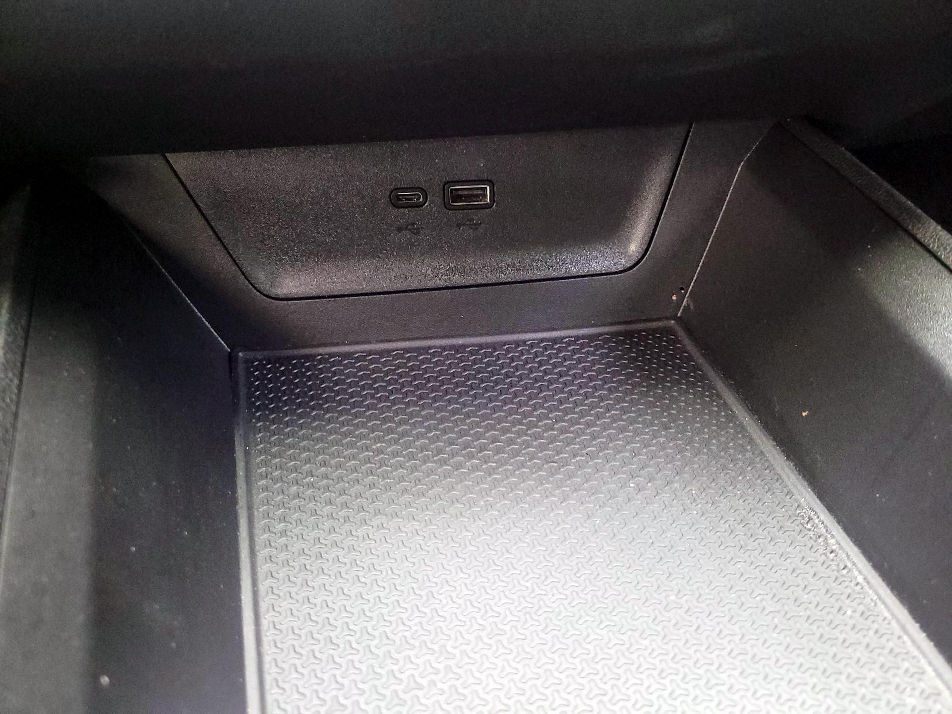 Thumbnail: 2025 Chevrolet Equinox - 16