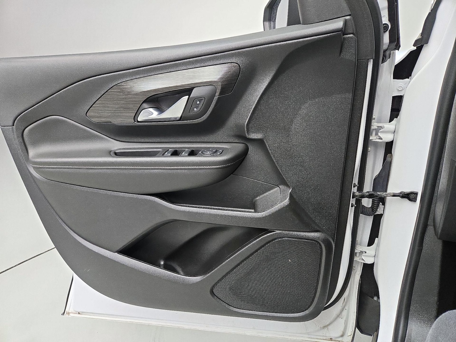 2024 GMC Terrain SLE - Photo 13