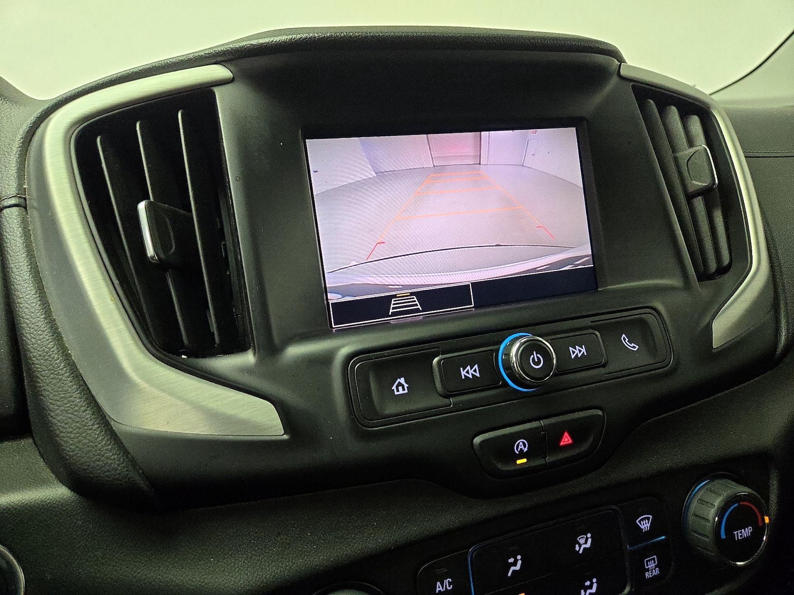 2024 GMC Terrain SLE - Photo 15
