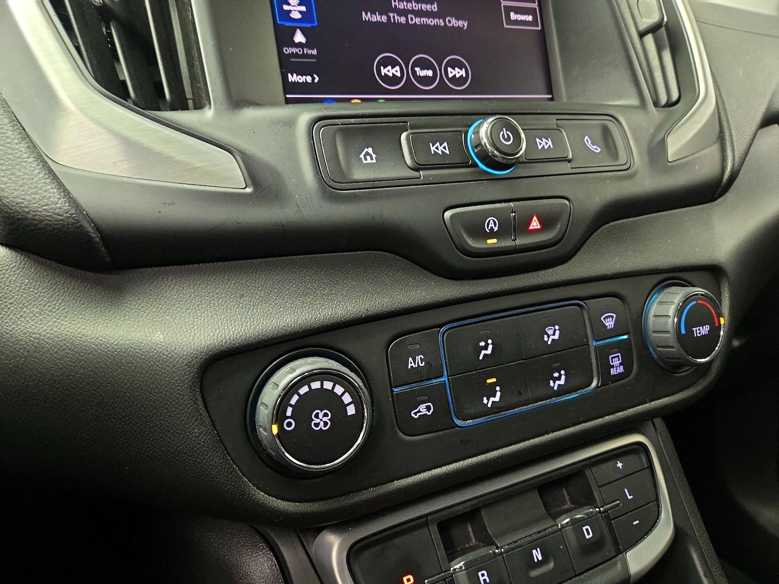 2024 GMC Terrain SLE - Photo 17