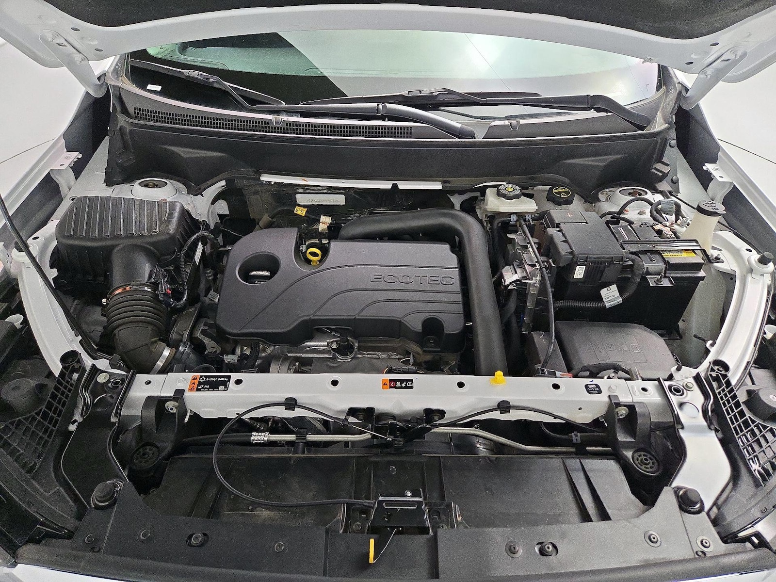 2024 GMC Terrain SLE - Photo 22