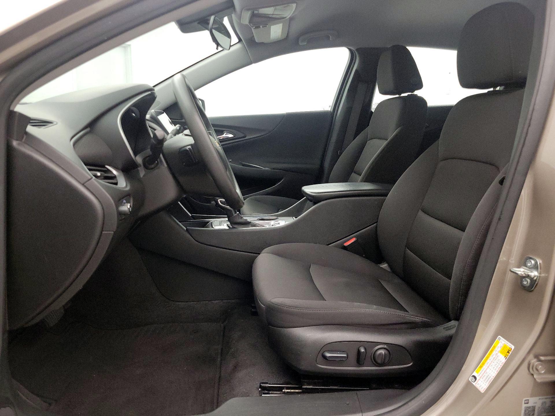 Thumbnail: 2023 Chevrolet Malibu - 11