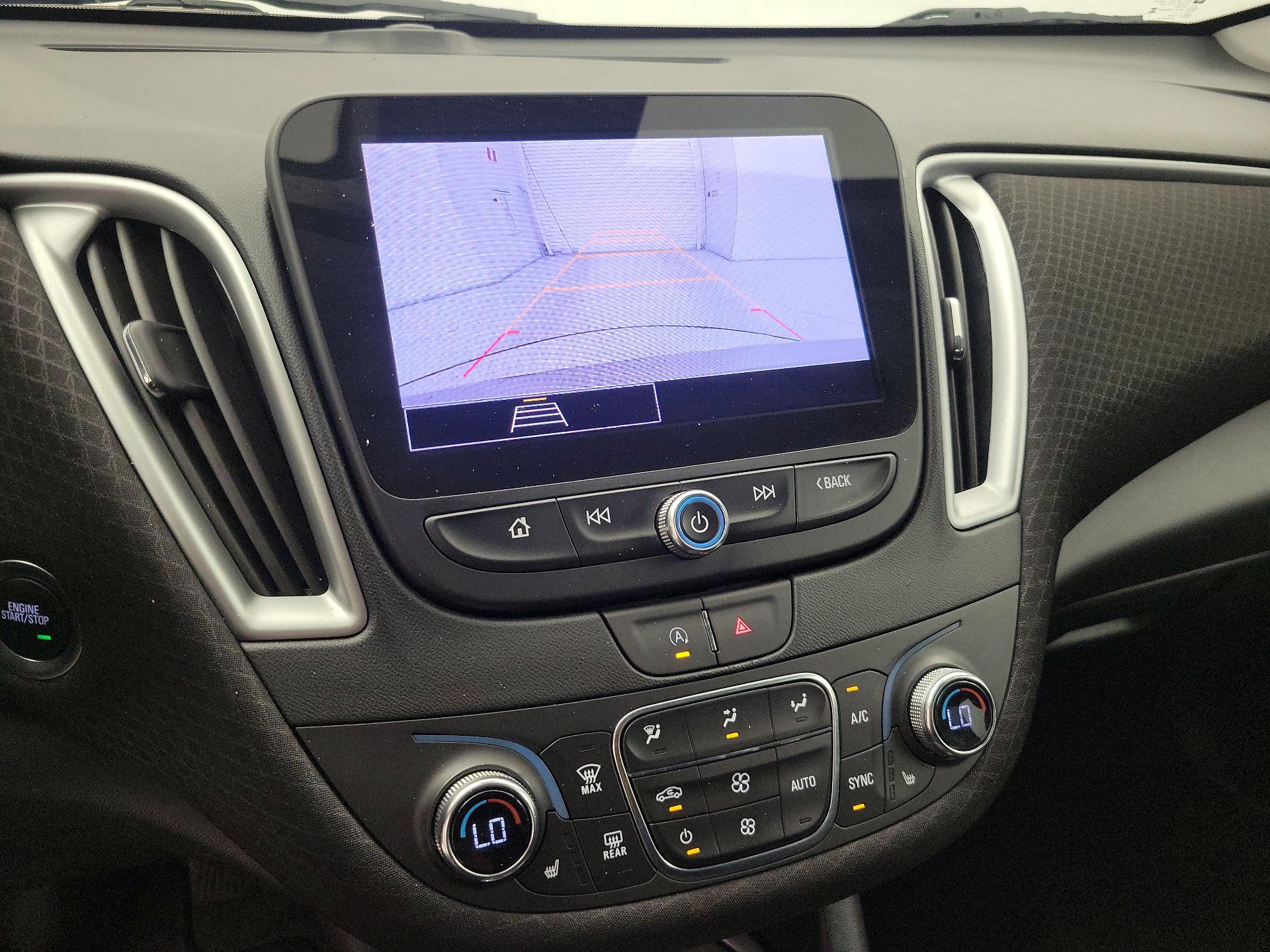 Thumbnail: 2023 Chevrolet Malibu - 14