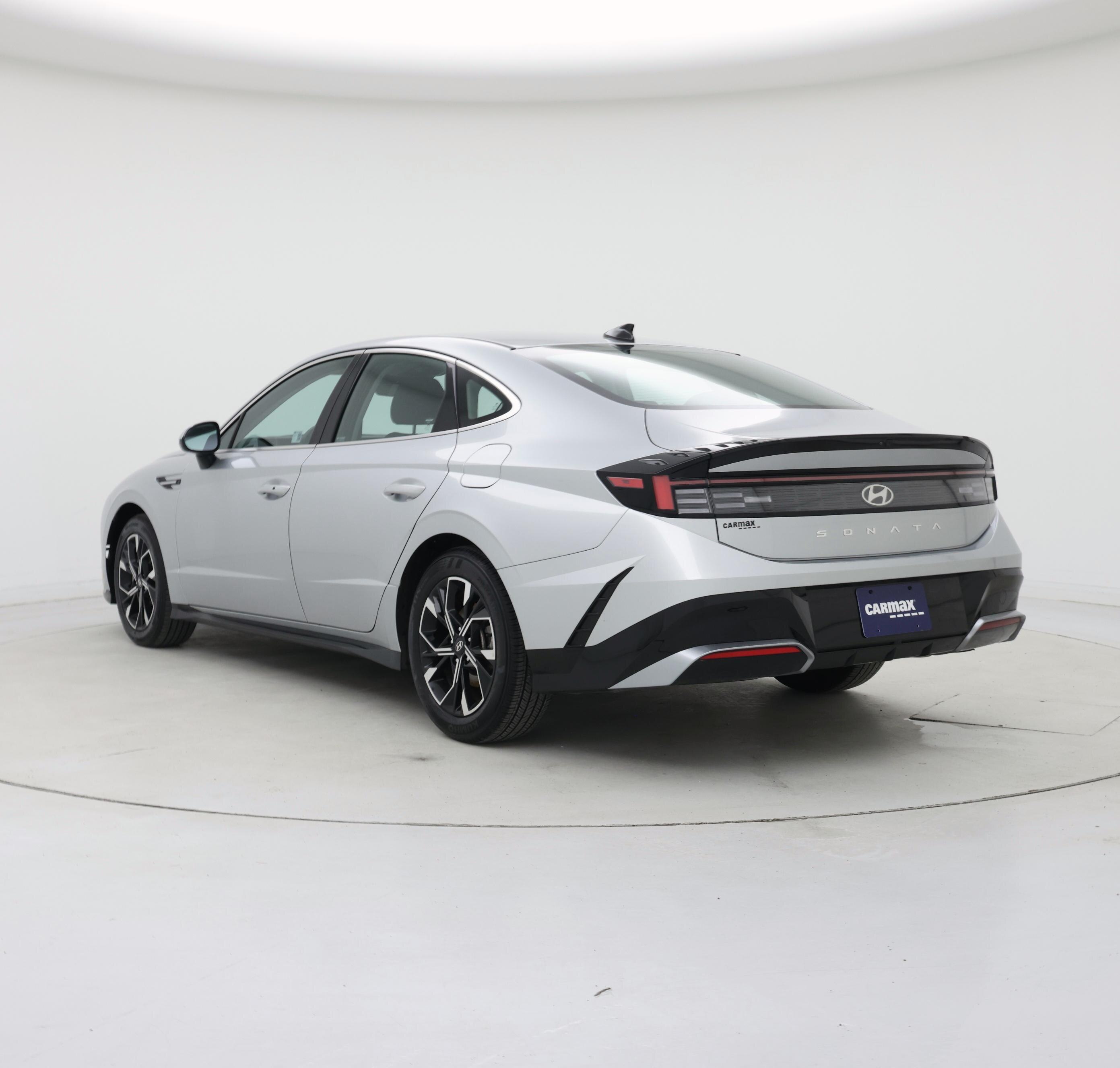 Thumbnail: 2025 Hyundai Sonata - 2